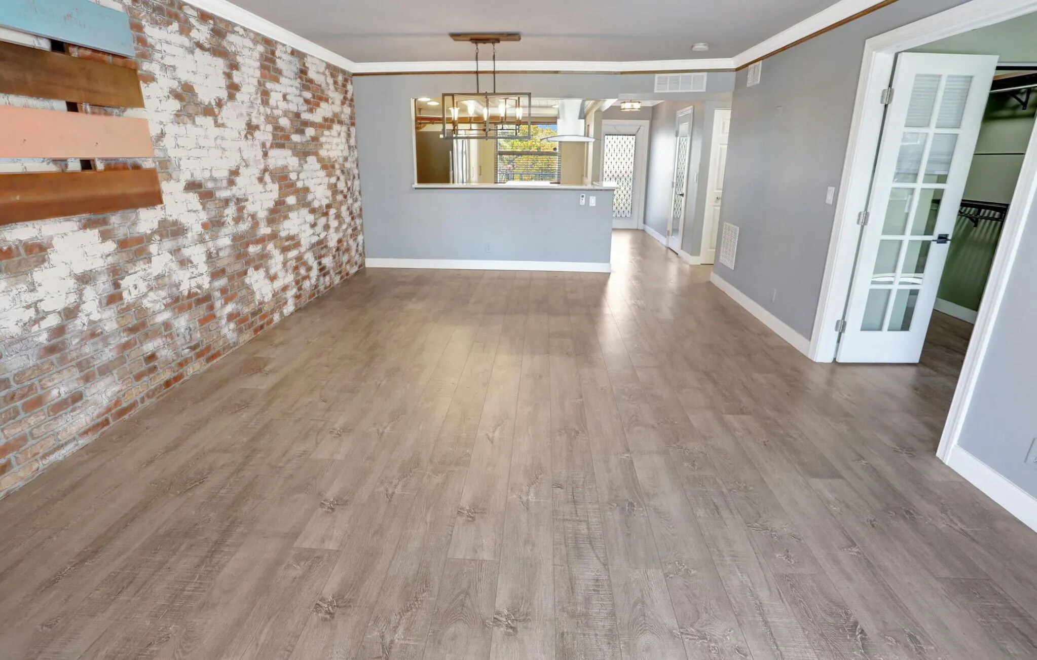 7800 NW 18th Street, #201
