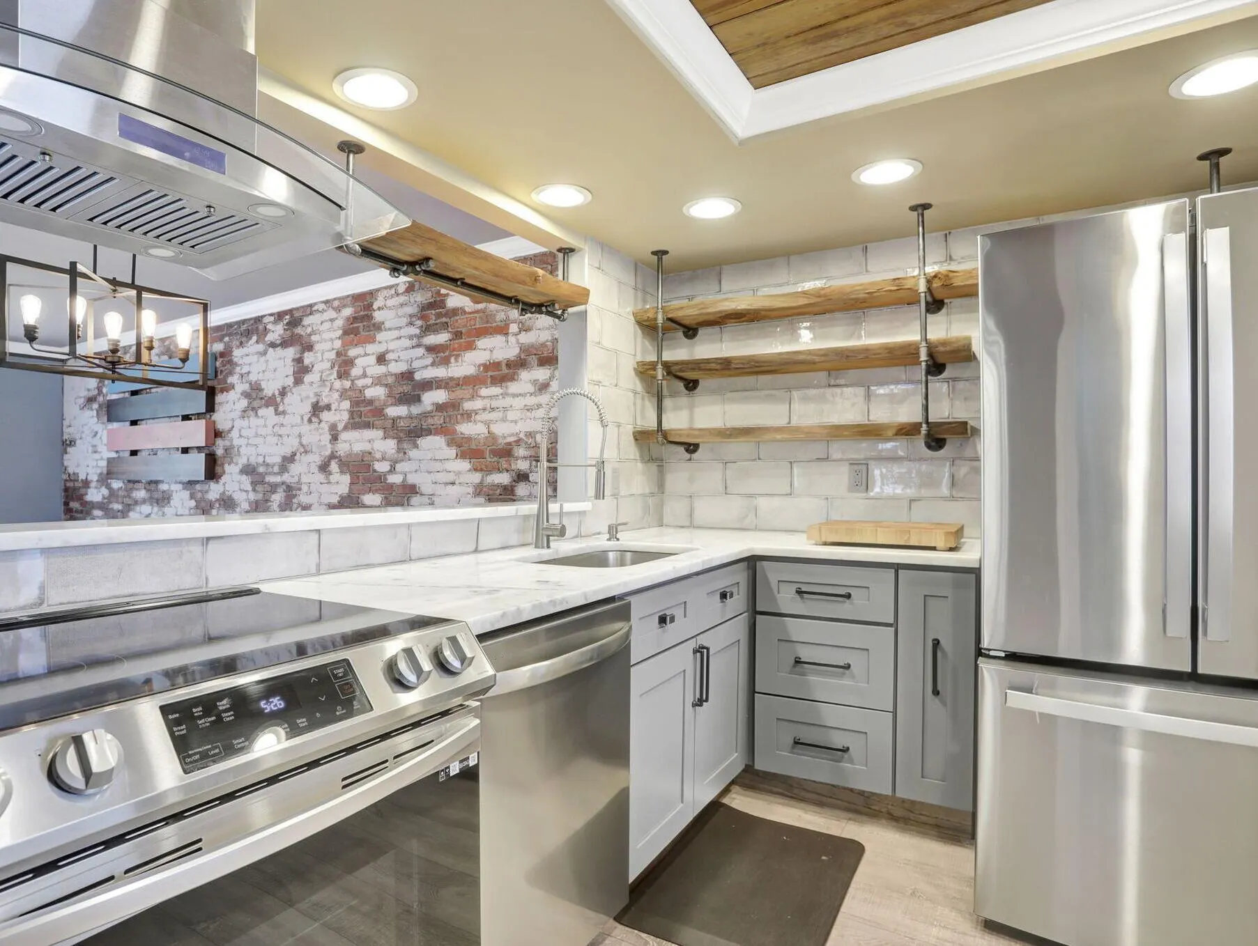 7800 NW 18th Street, #201