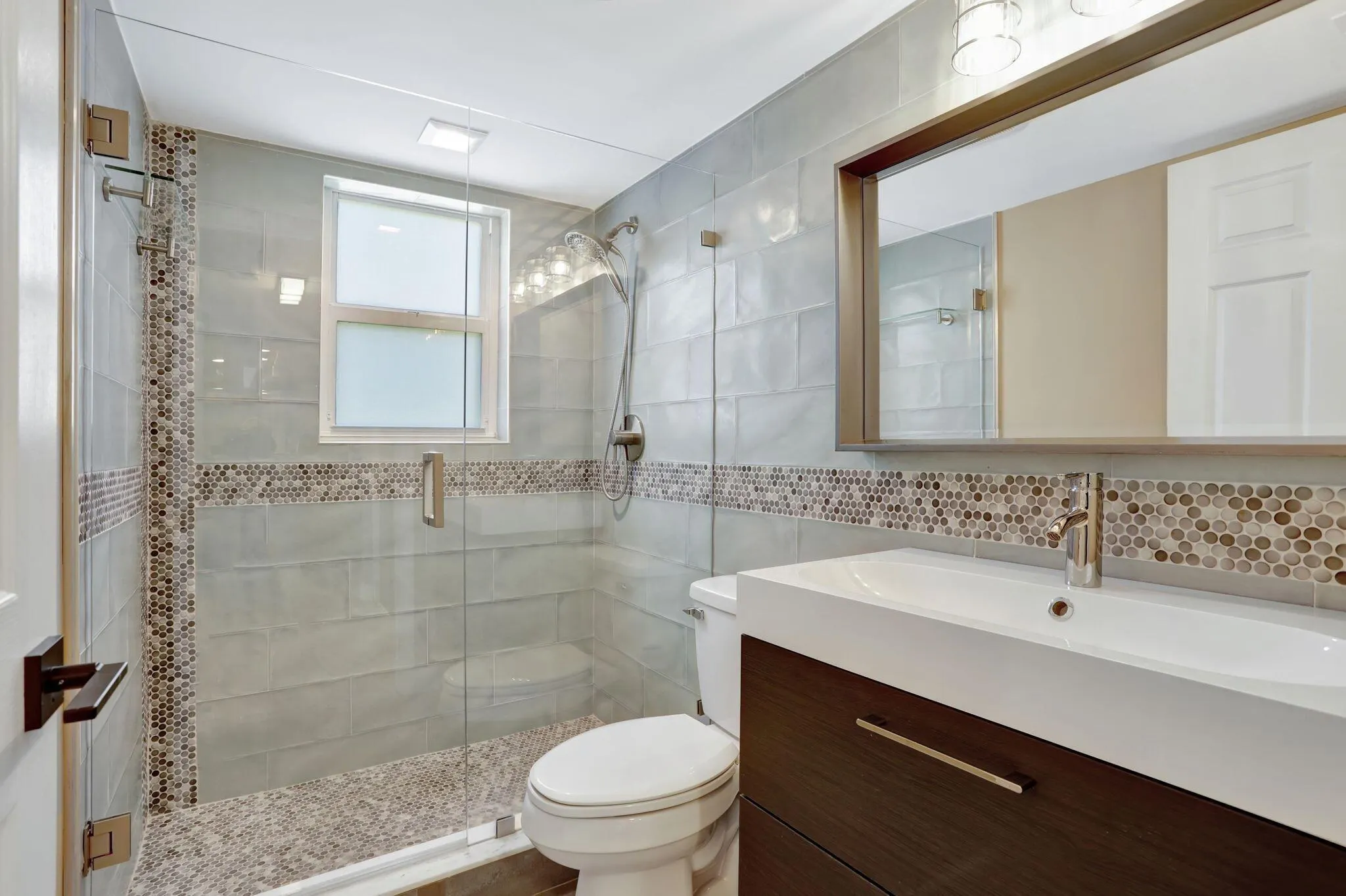 7800 NW 18th Street, #201