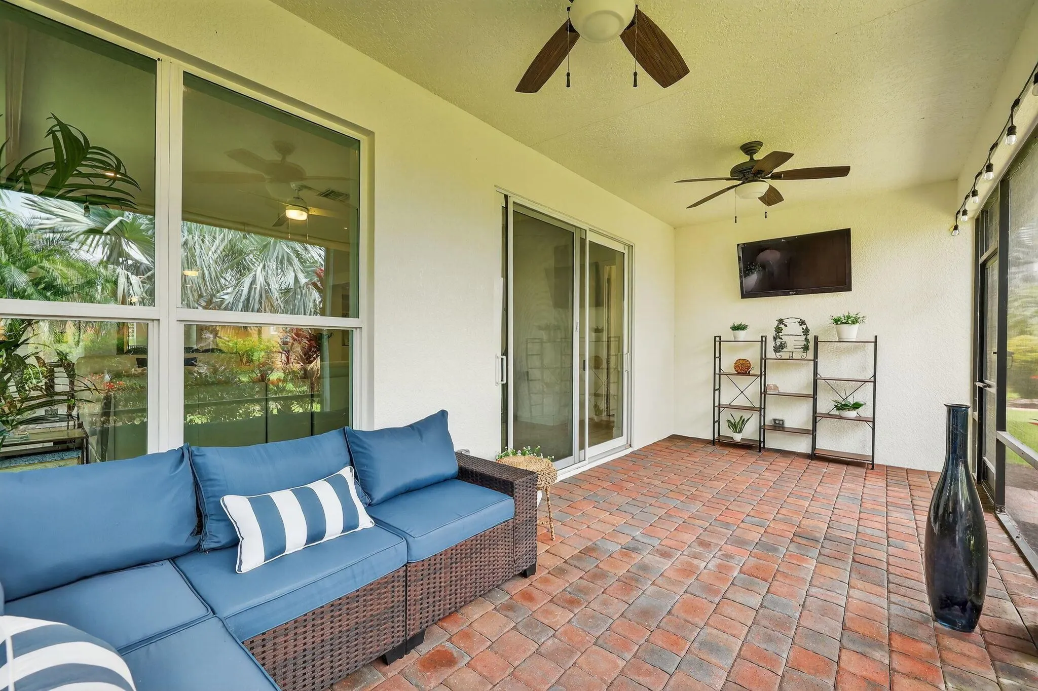 9624 SW Royal Poinciana Drive