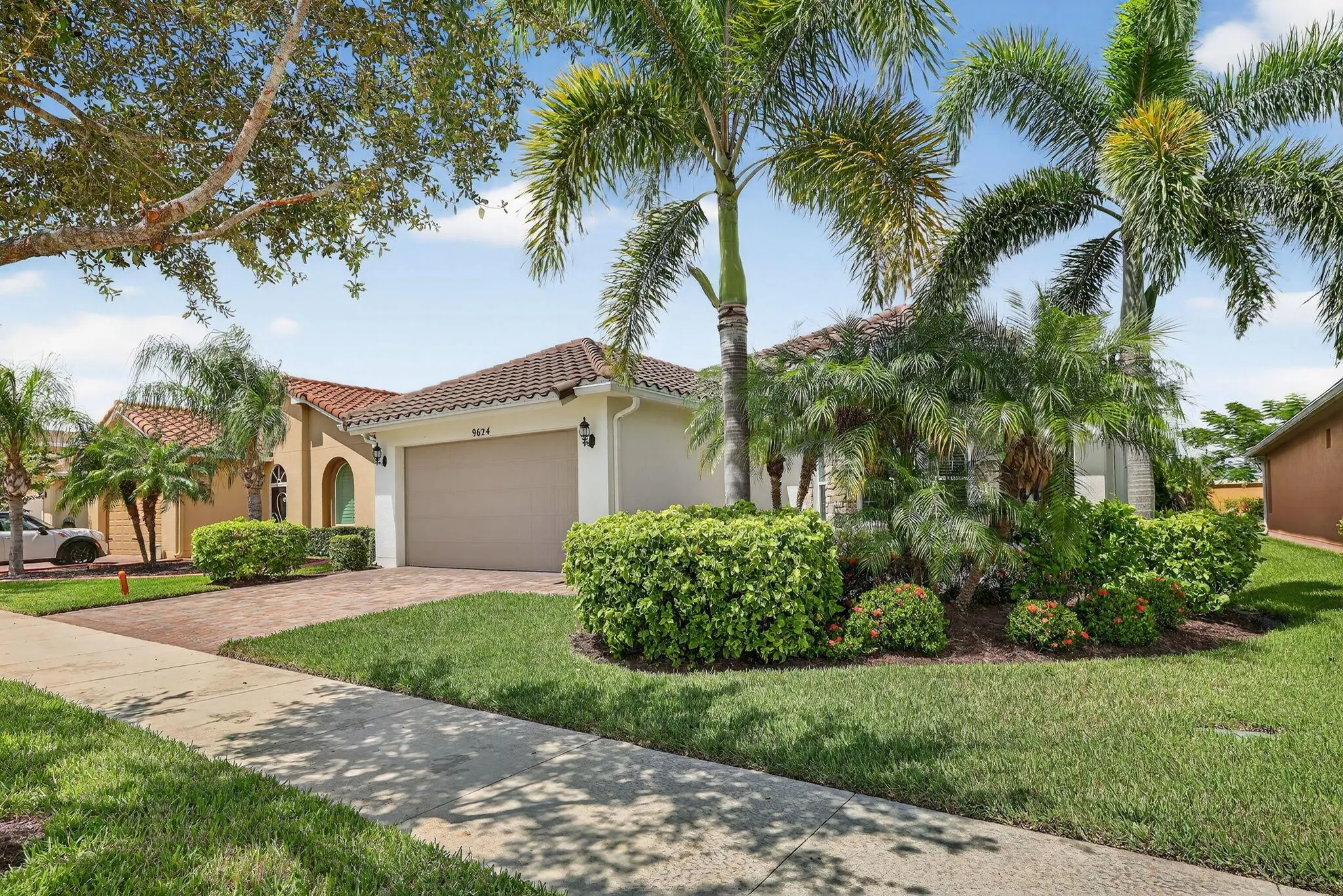 9624 SW Royal Poinciana Drive