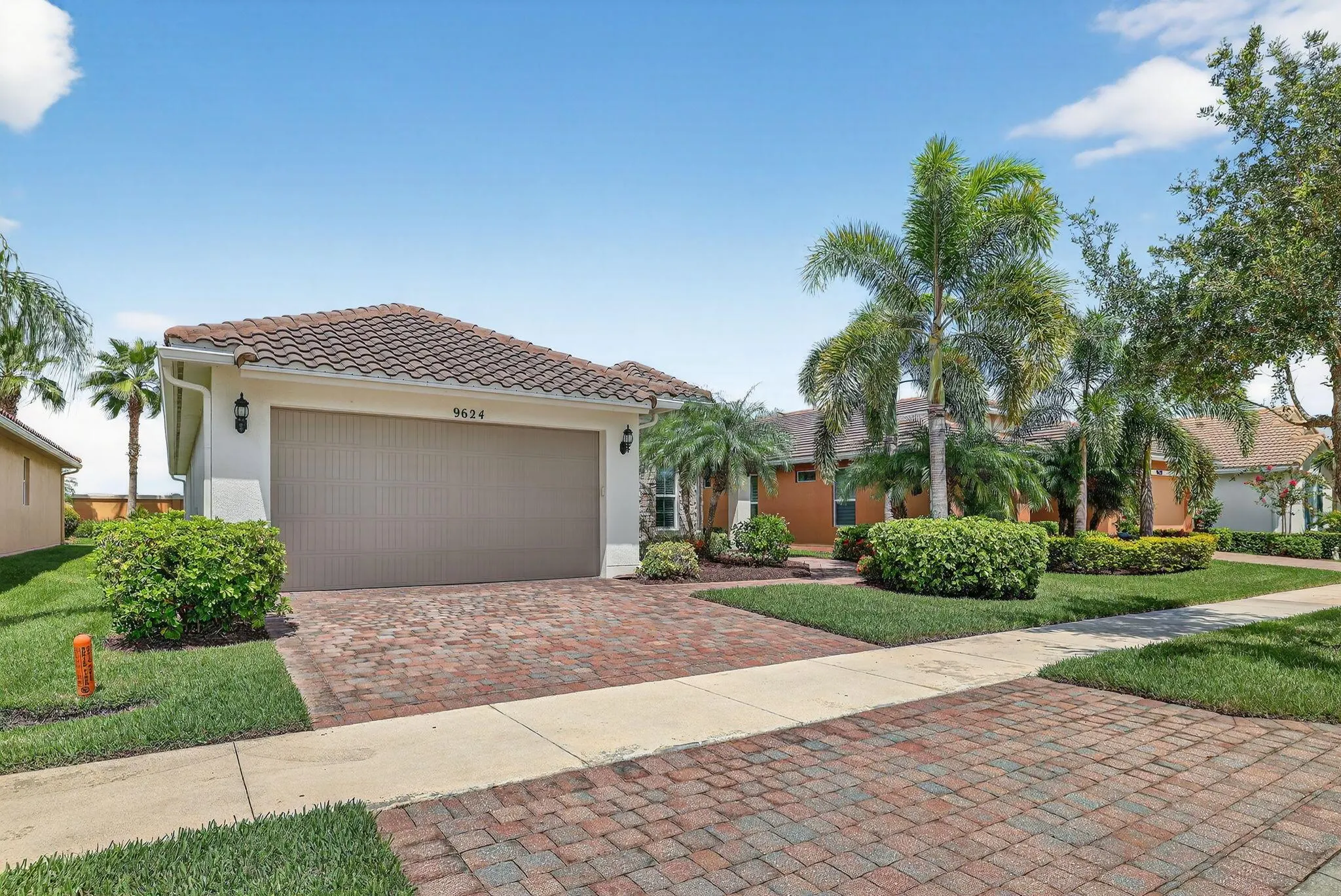 9624 SW Royal Poinciana Drive