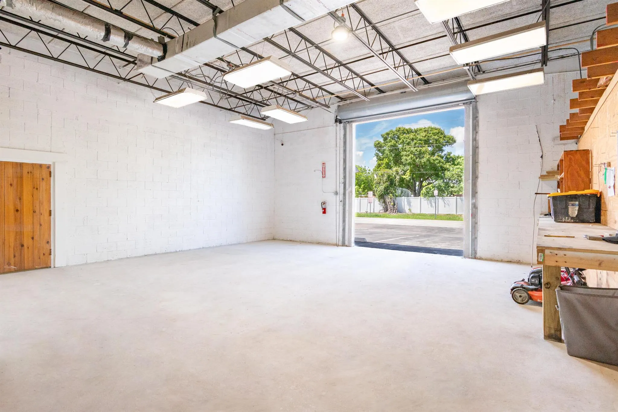 610 NE 29th Street