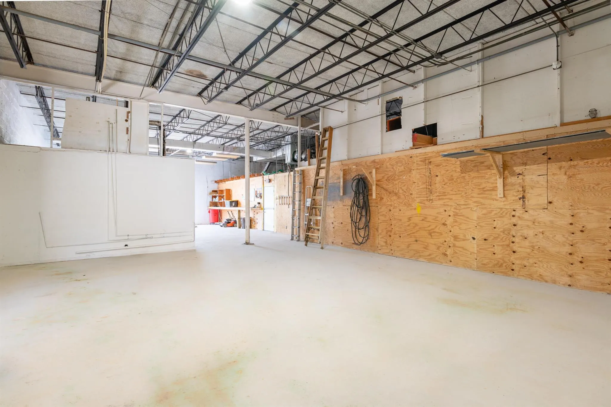 610 NE 29th Street