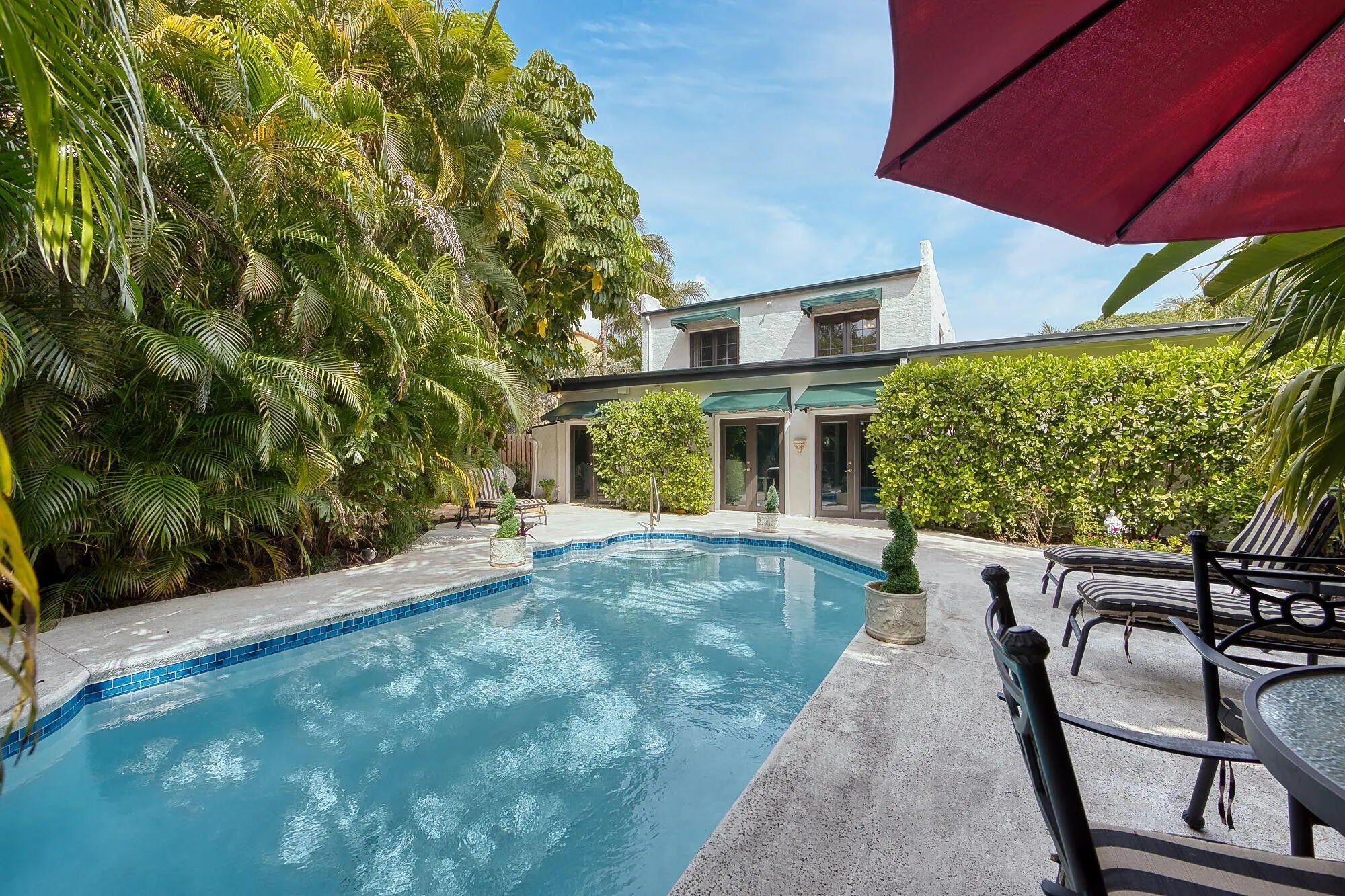 270 Cordova Road