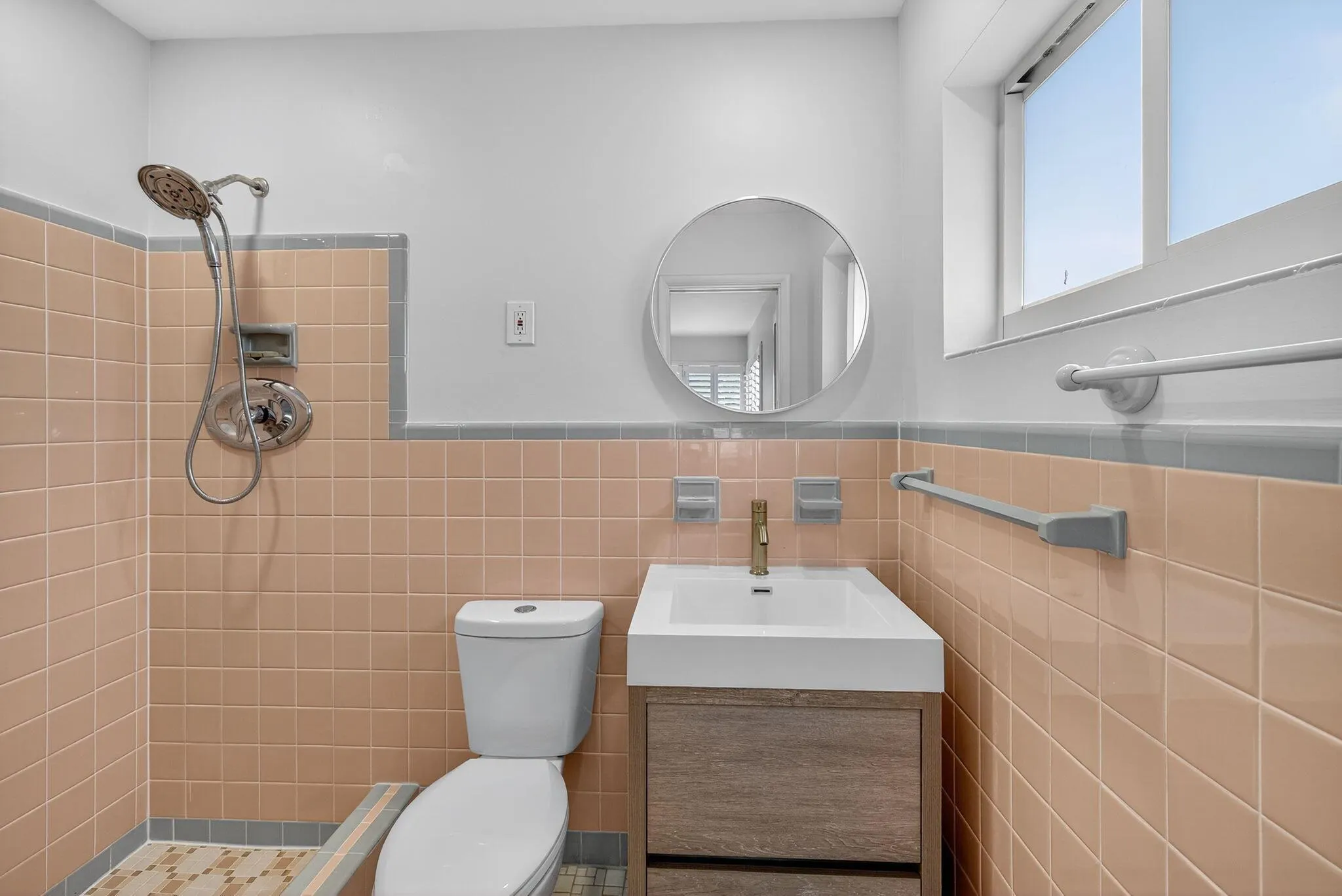 4442 Seagrape Drive, #1-North