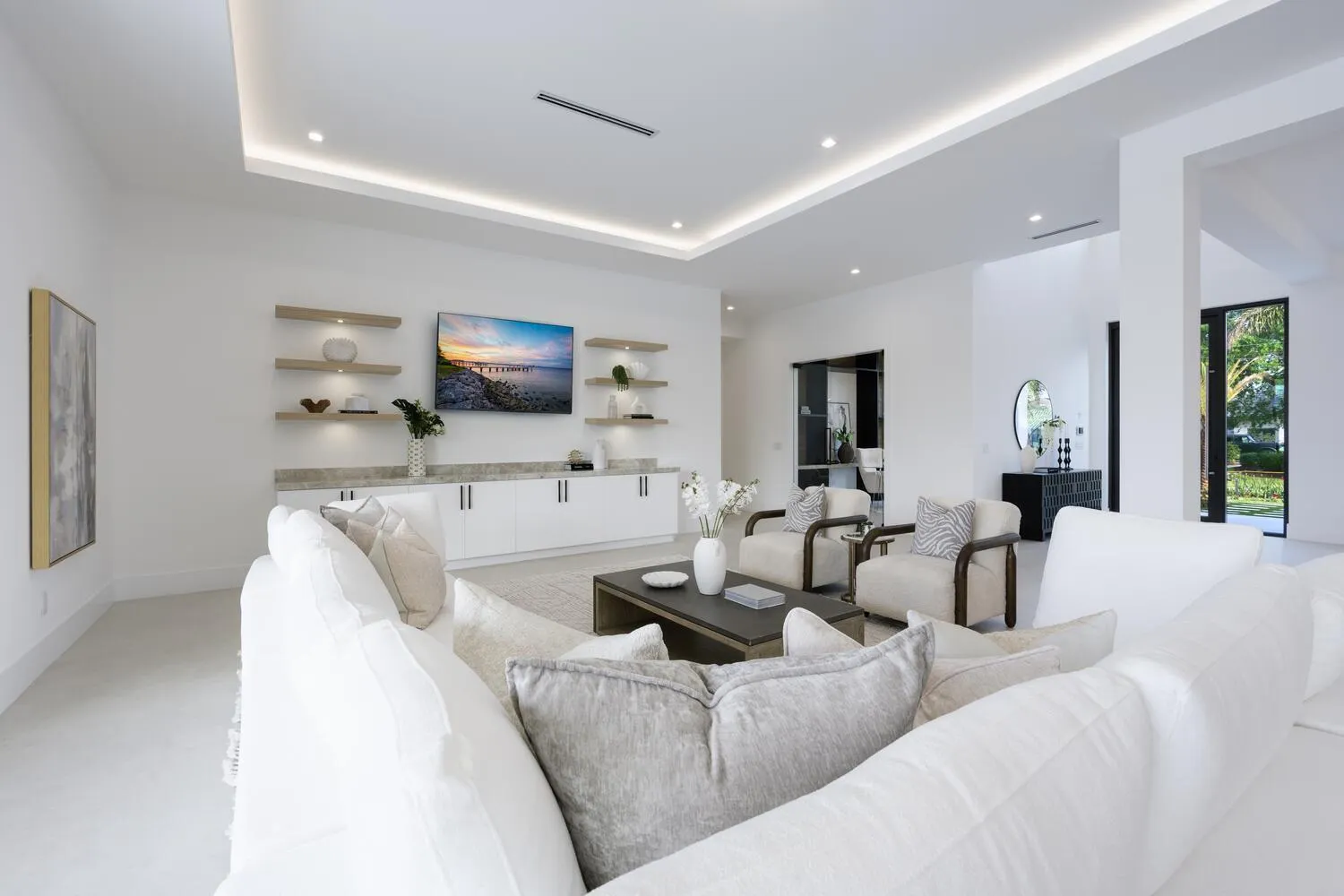 2408 Azure Circle