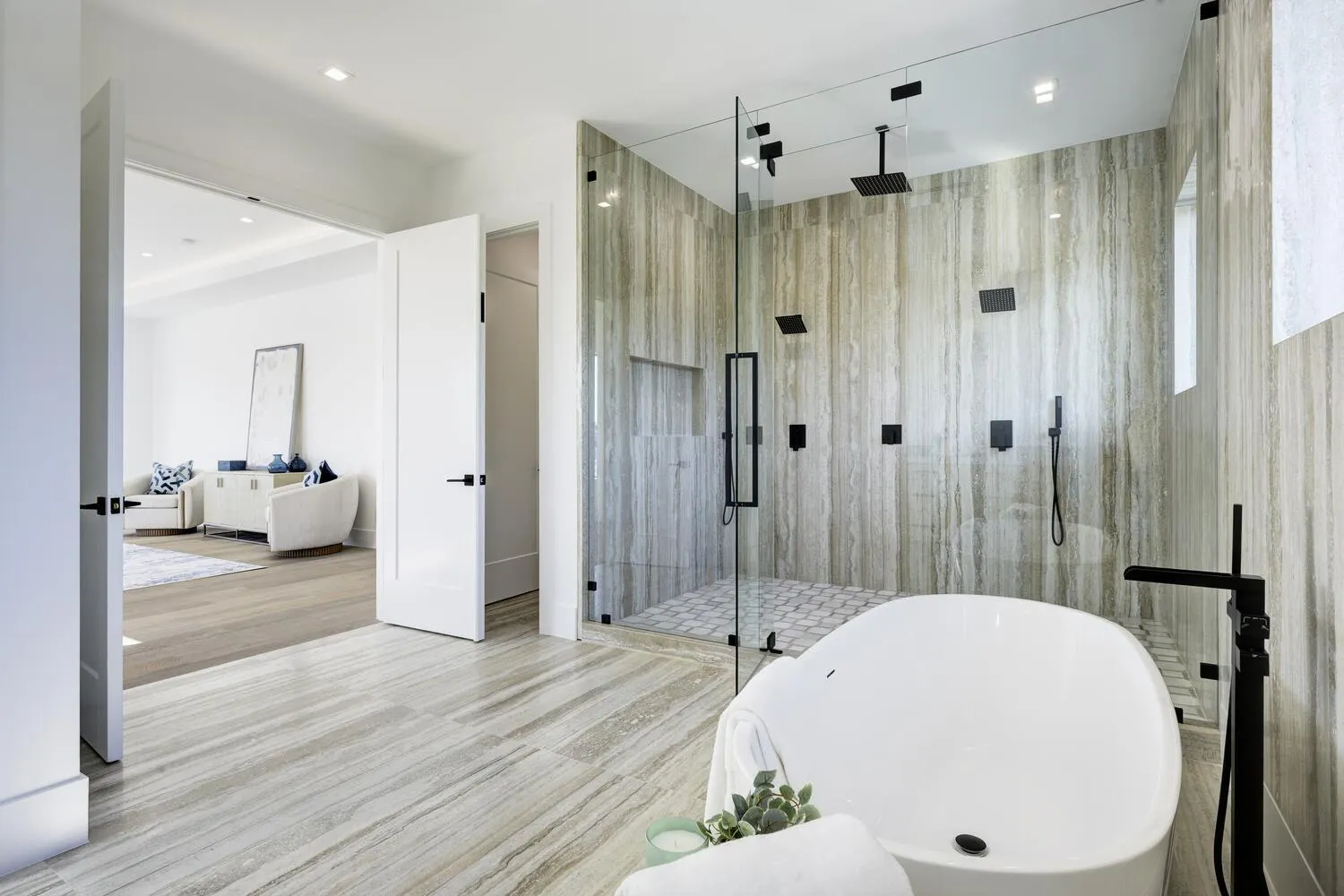 2408 Azure Circle