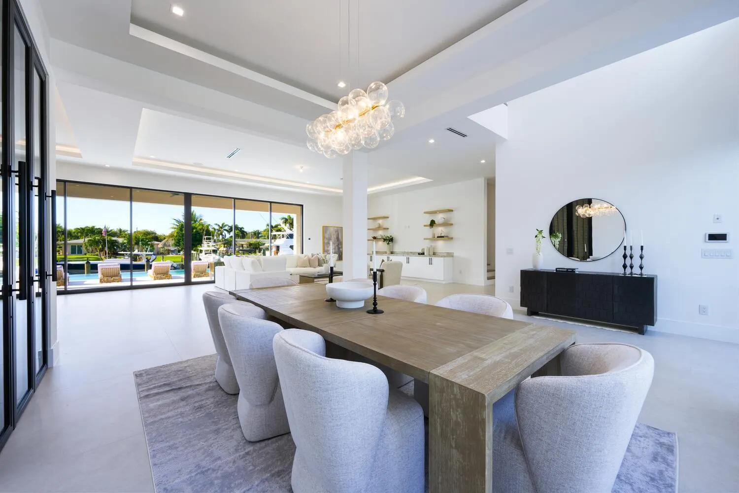2408 Azure Circle