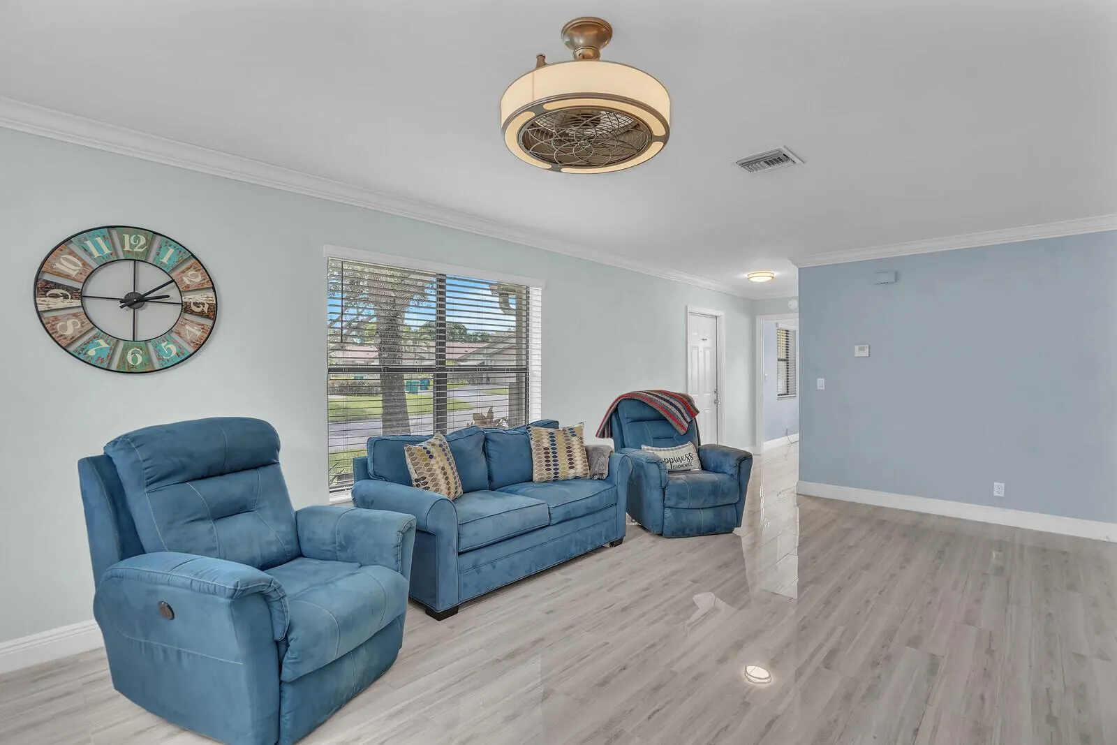 1737 Palmland Drive