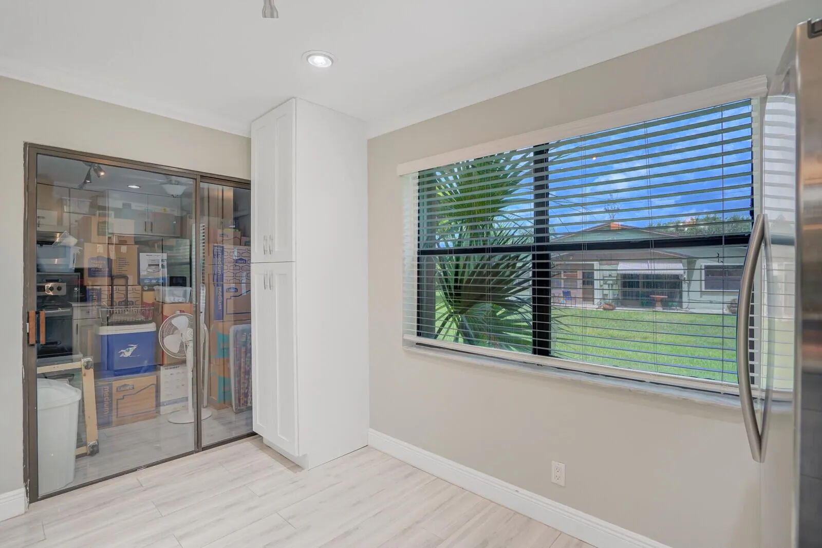 1737 Palmland Drive