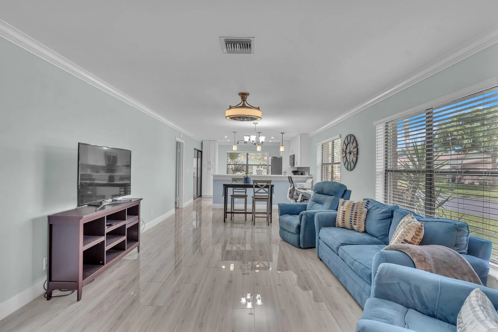 1737 Palmland Drive