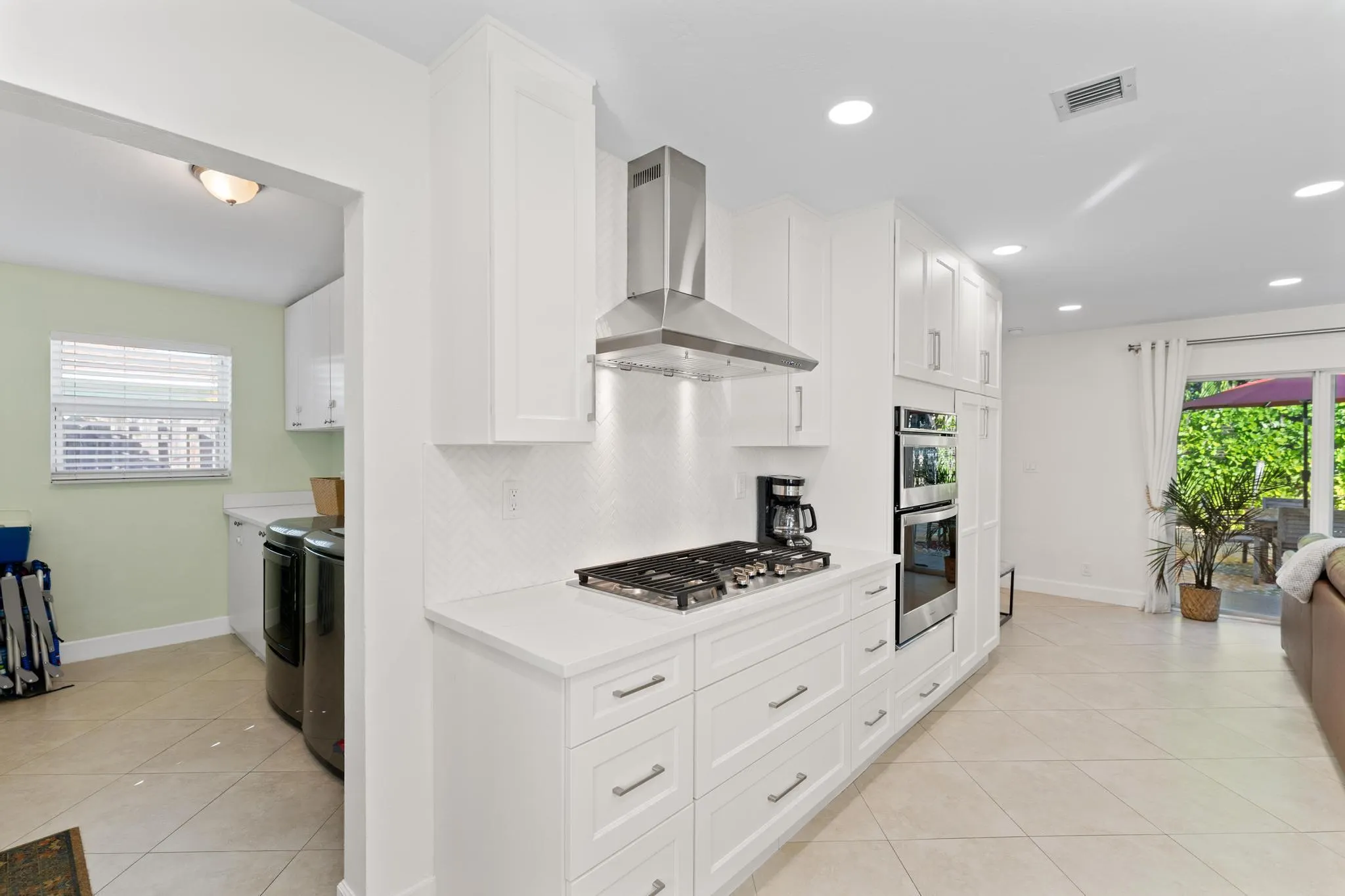 429 Inlet Road