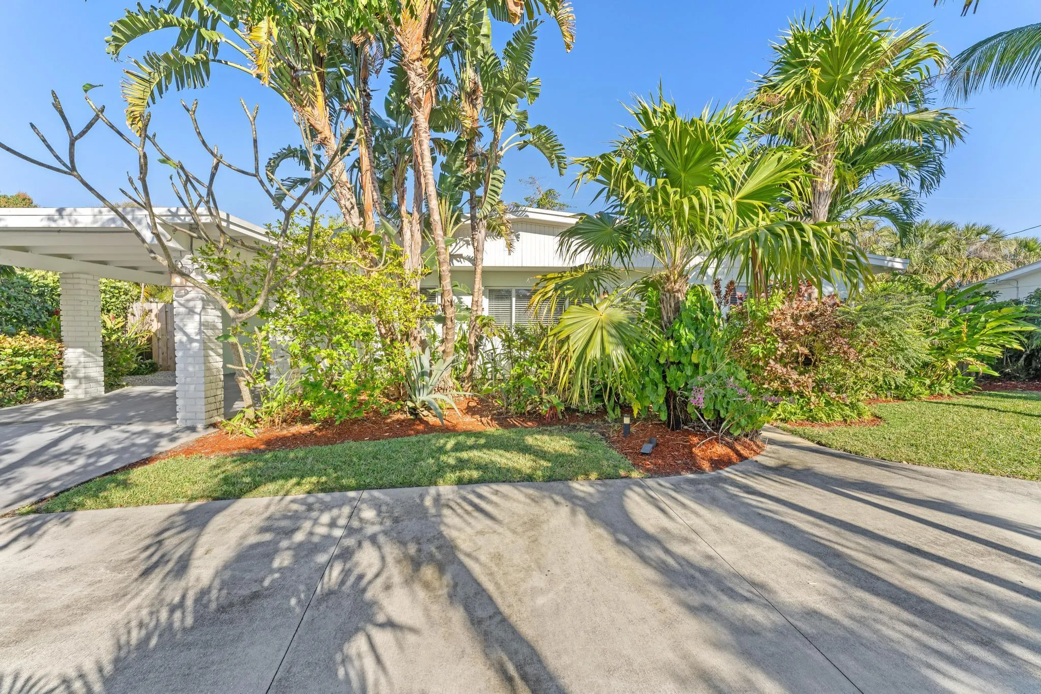 429 Inlet Road