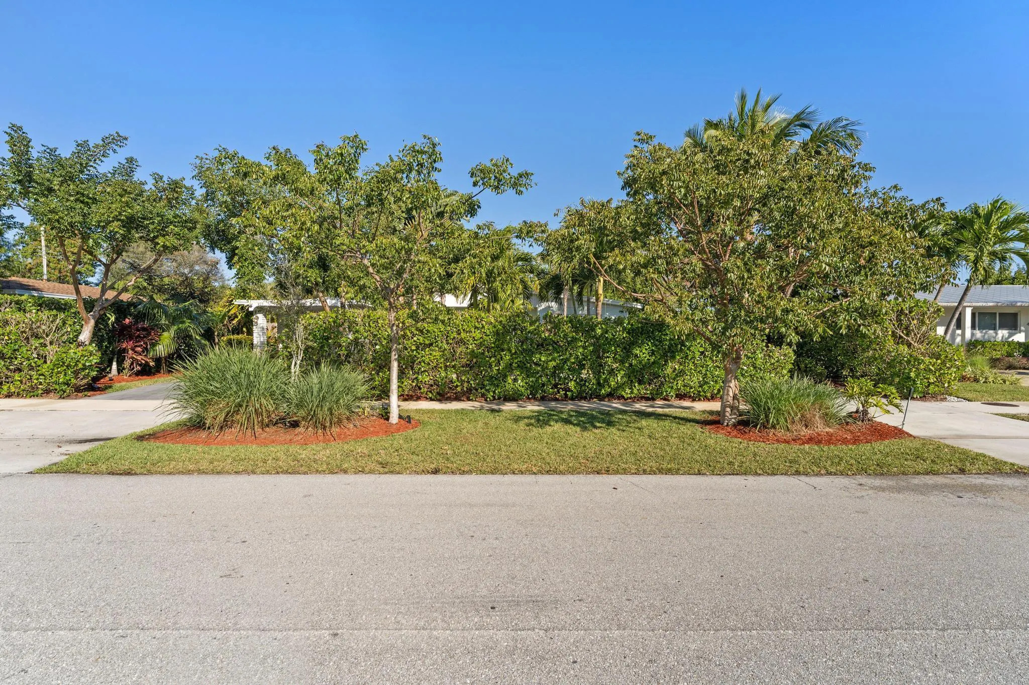 429 Inlet Road