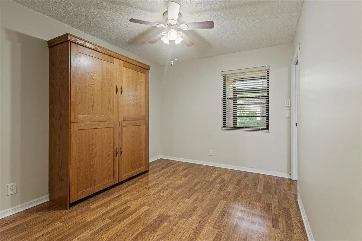511 SW South River Drive, #103