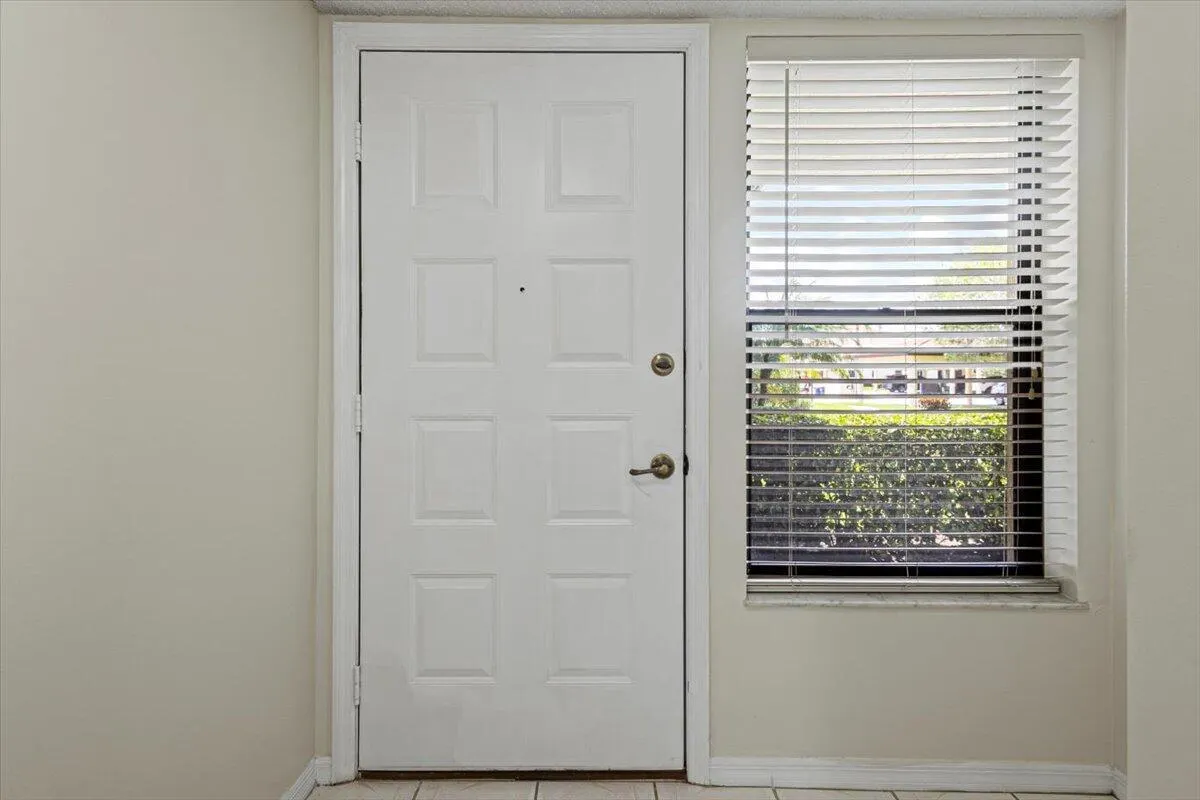 511 SW South River Drive, #103
