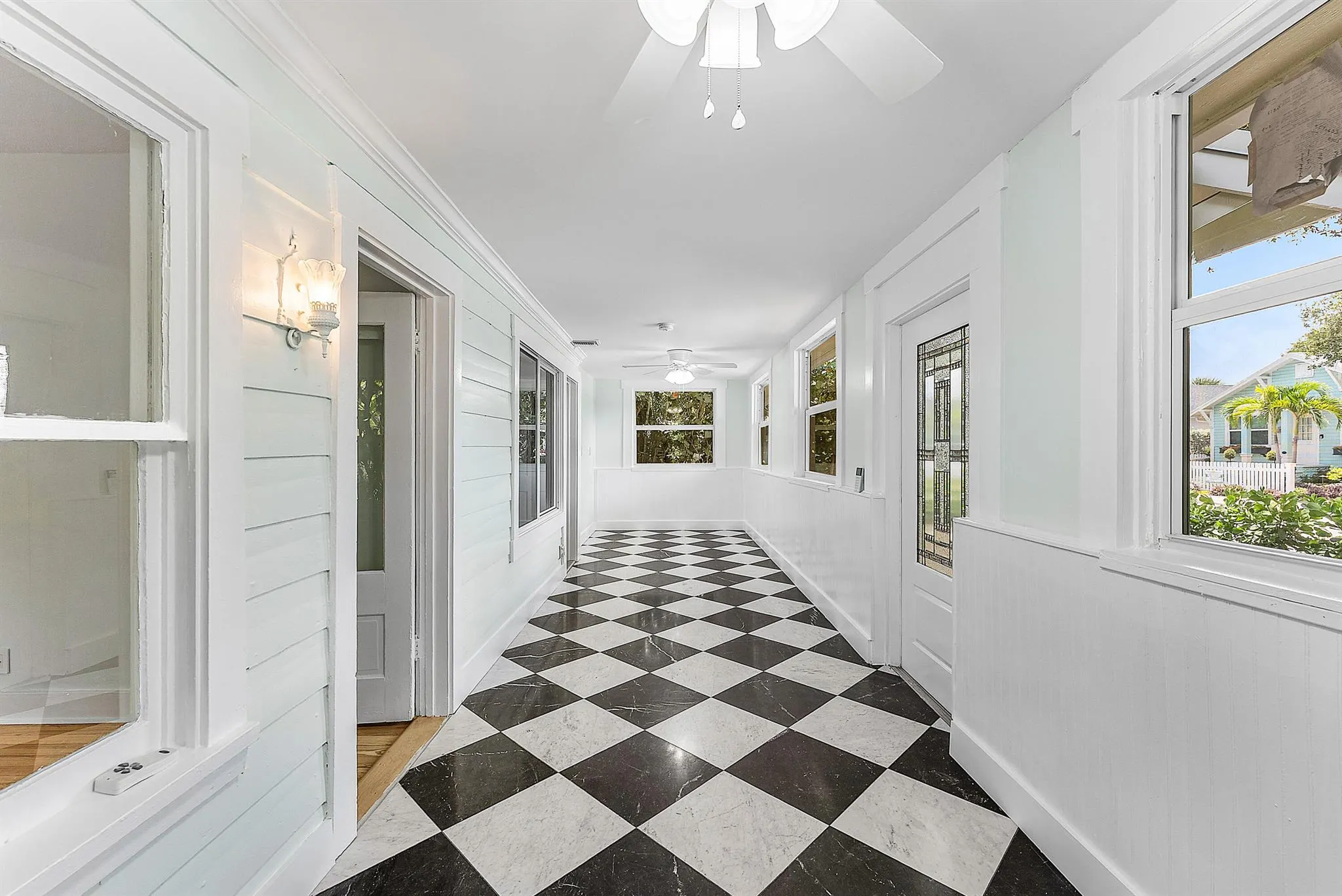 224 N Ocean Breeze