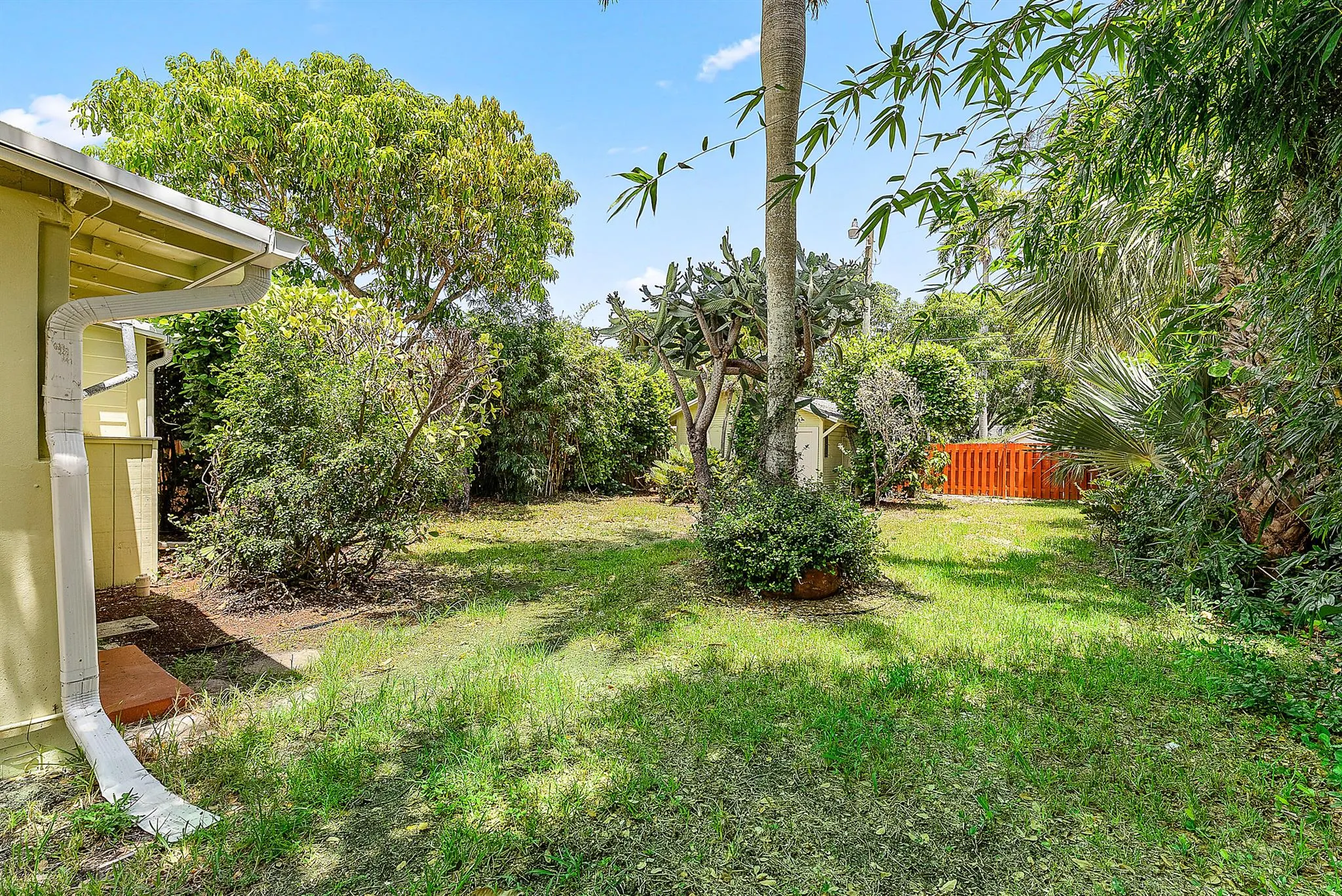 224 N Ocean Breeze