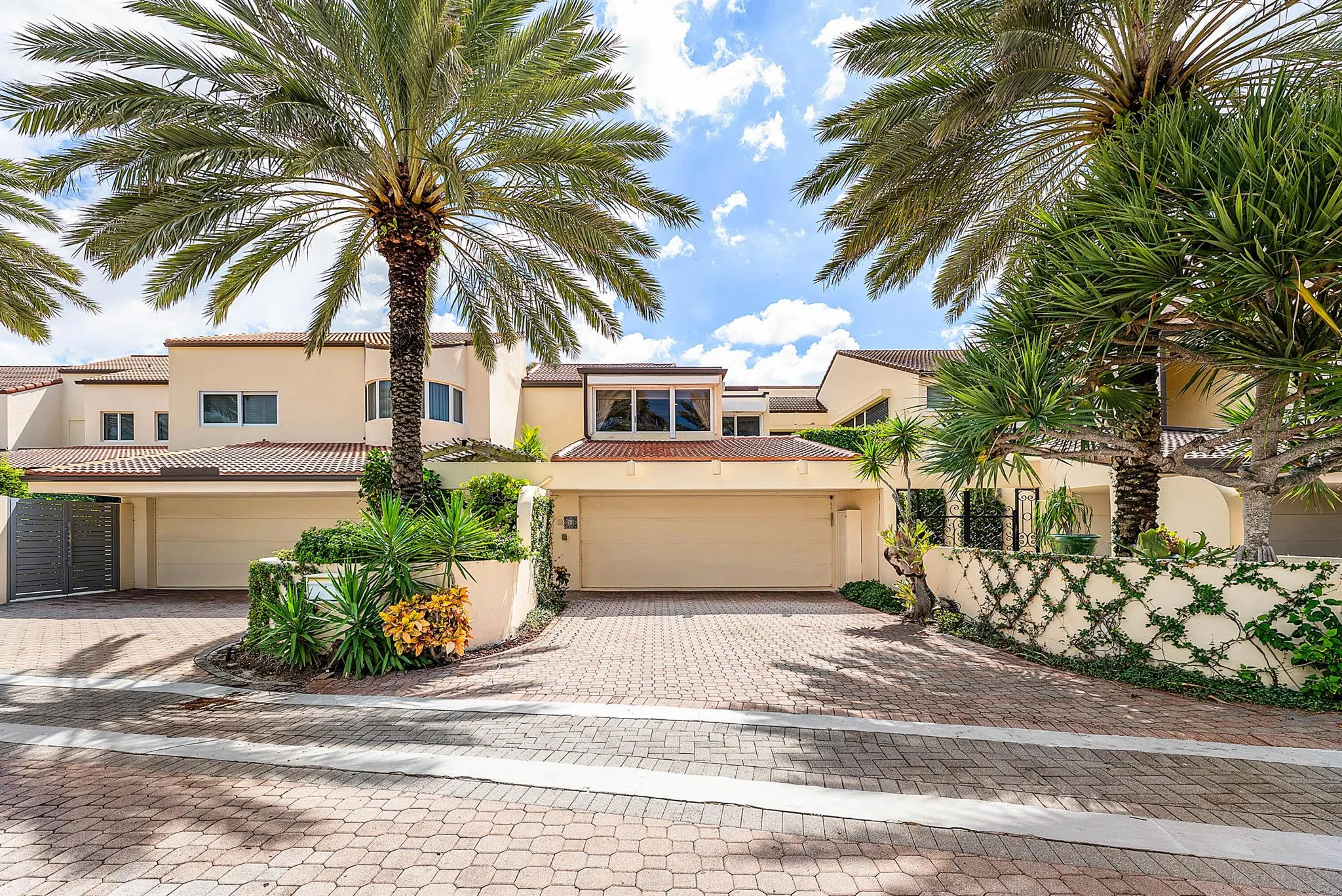 13 Sloans Curve Drive, #13