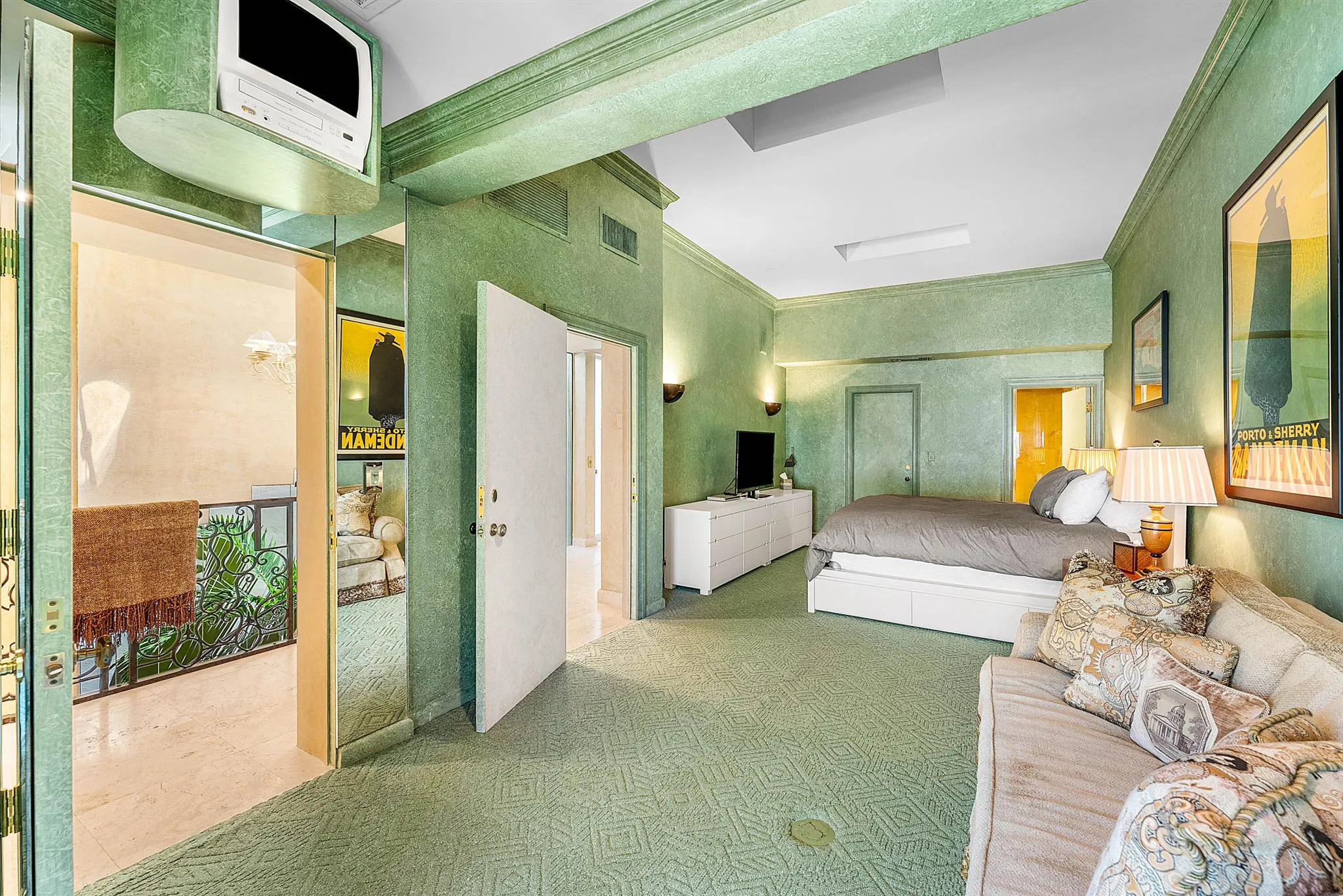13 Sloans Curve Drive, #13