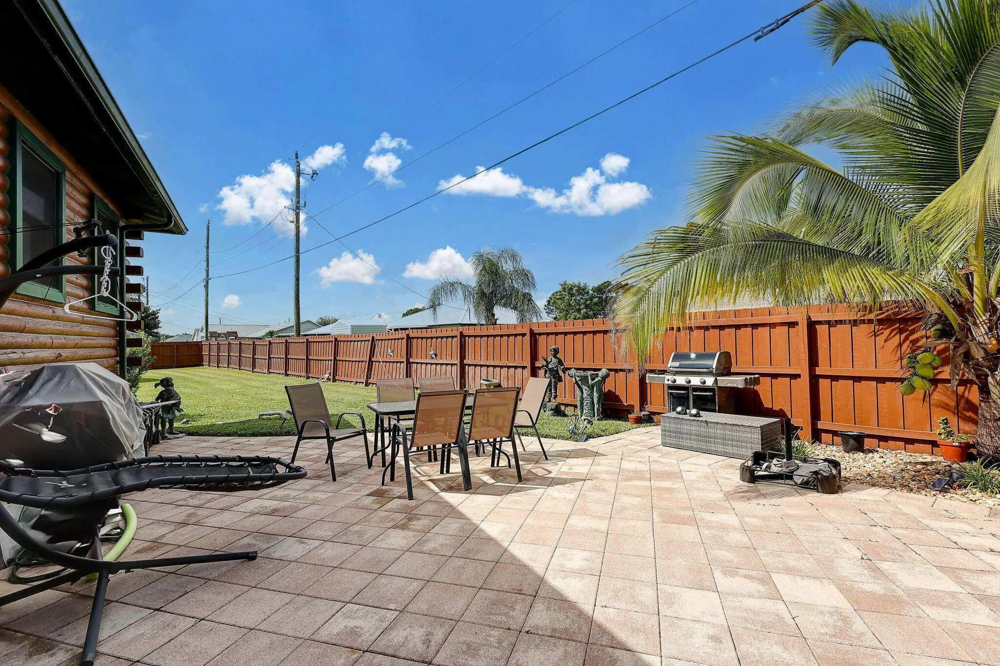 4550 SW Calloway Street