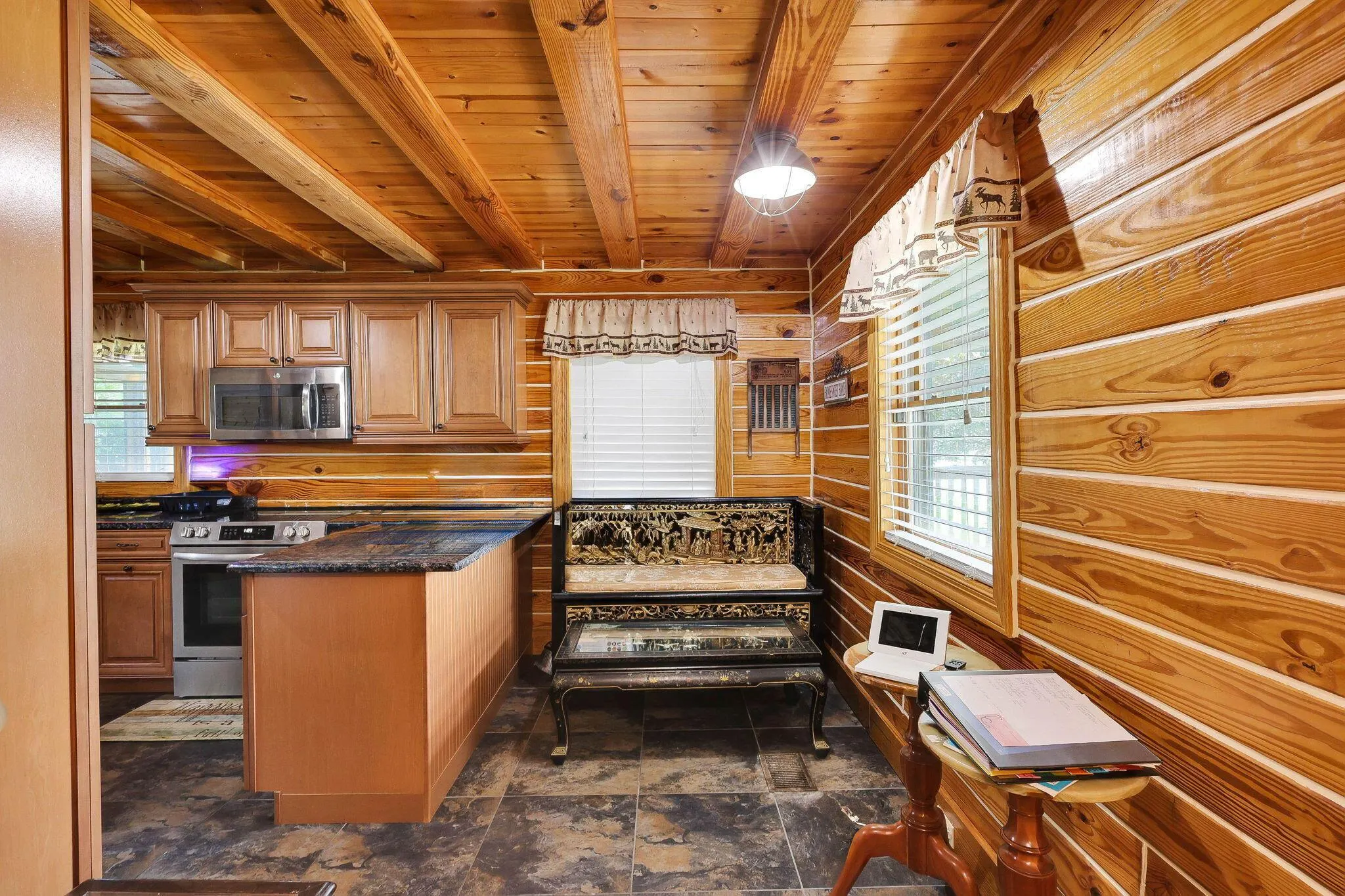 4550 SW Calloway Street