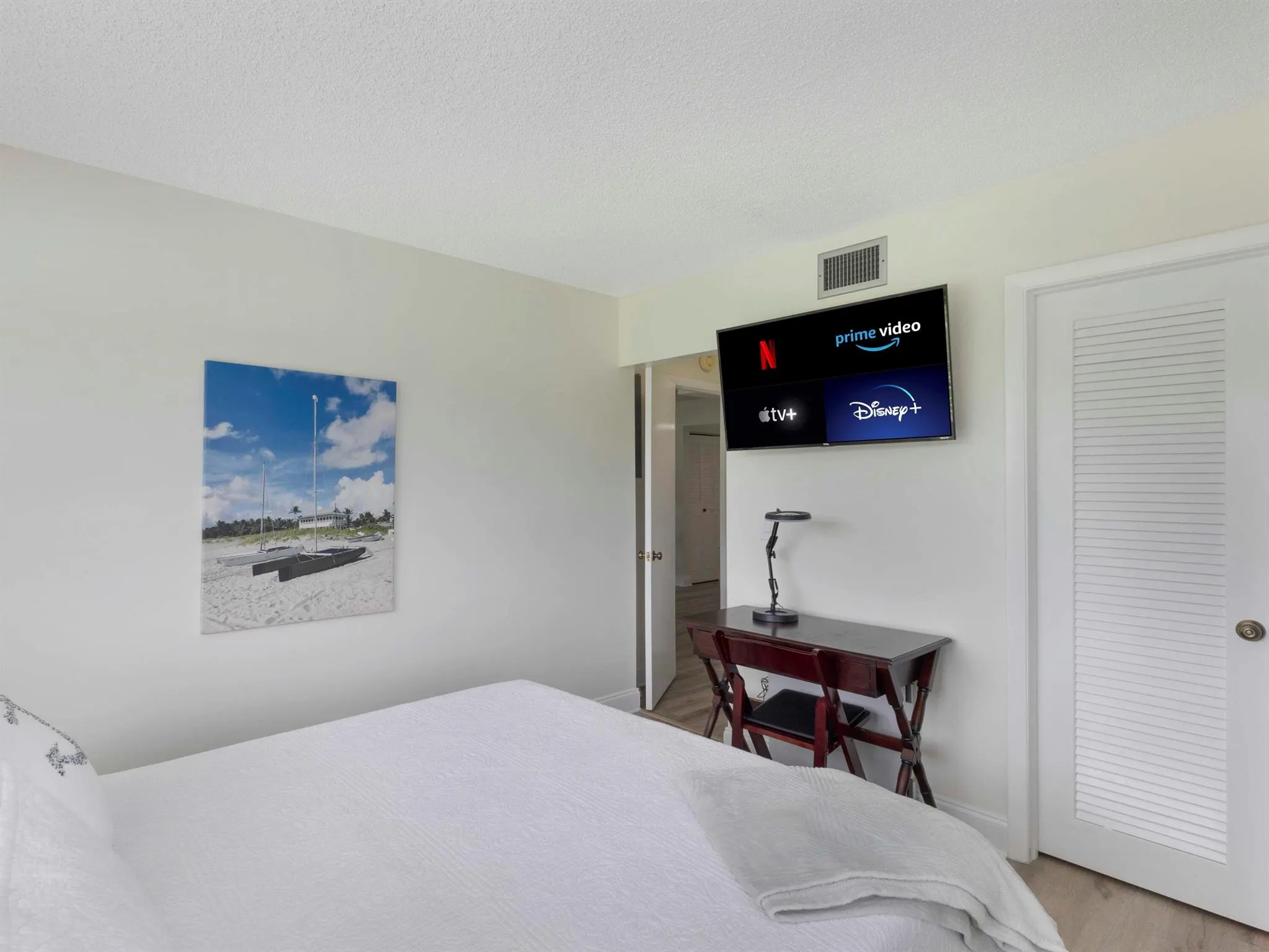 11090 Green Lake Drive, #201