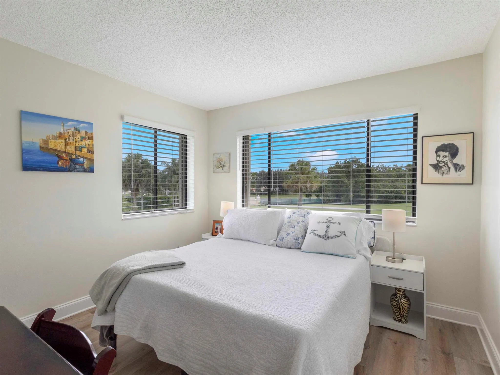 11090 Green Lake Drive, #201