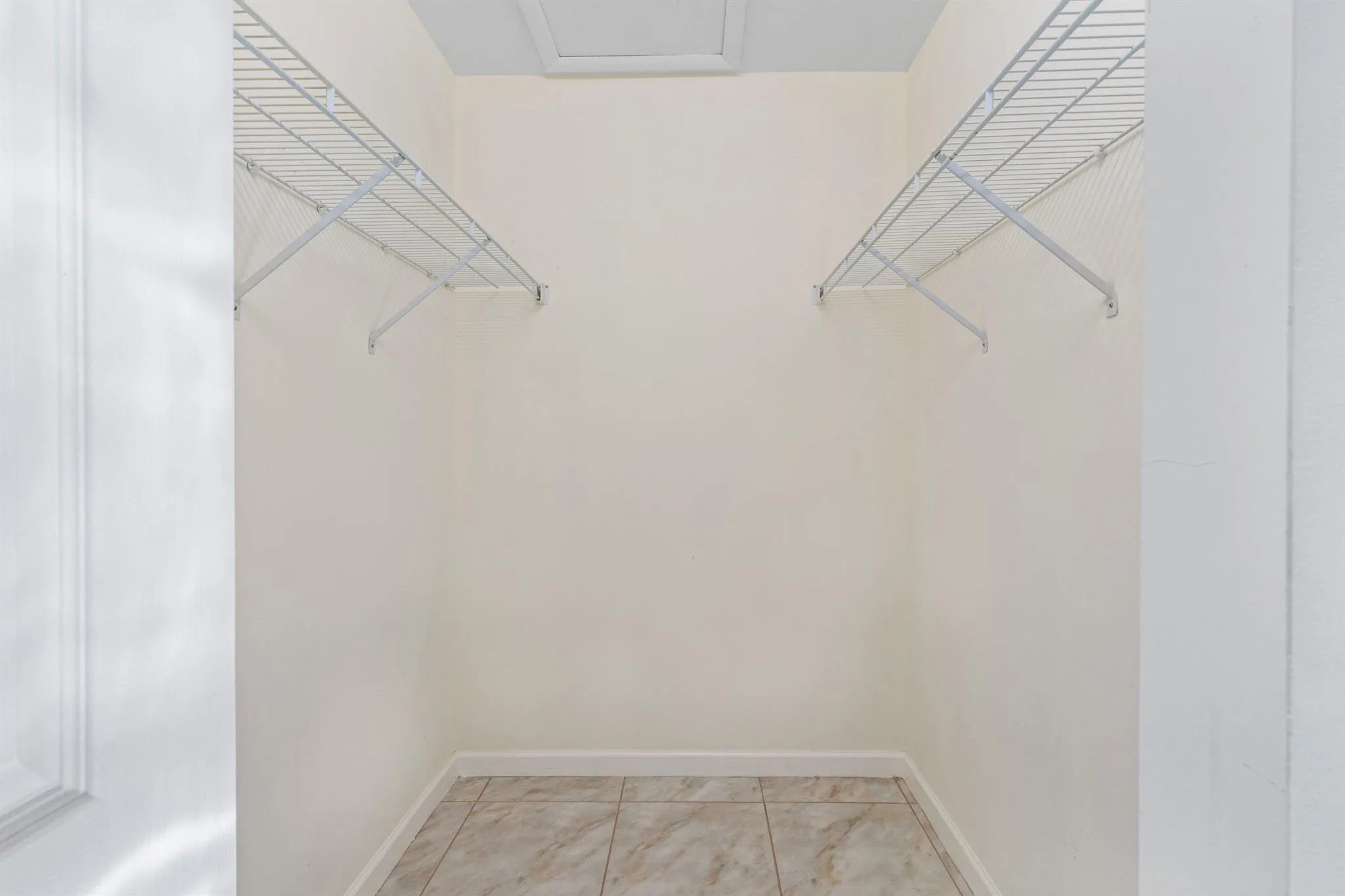 2640 Gately Drive W, #401