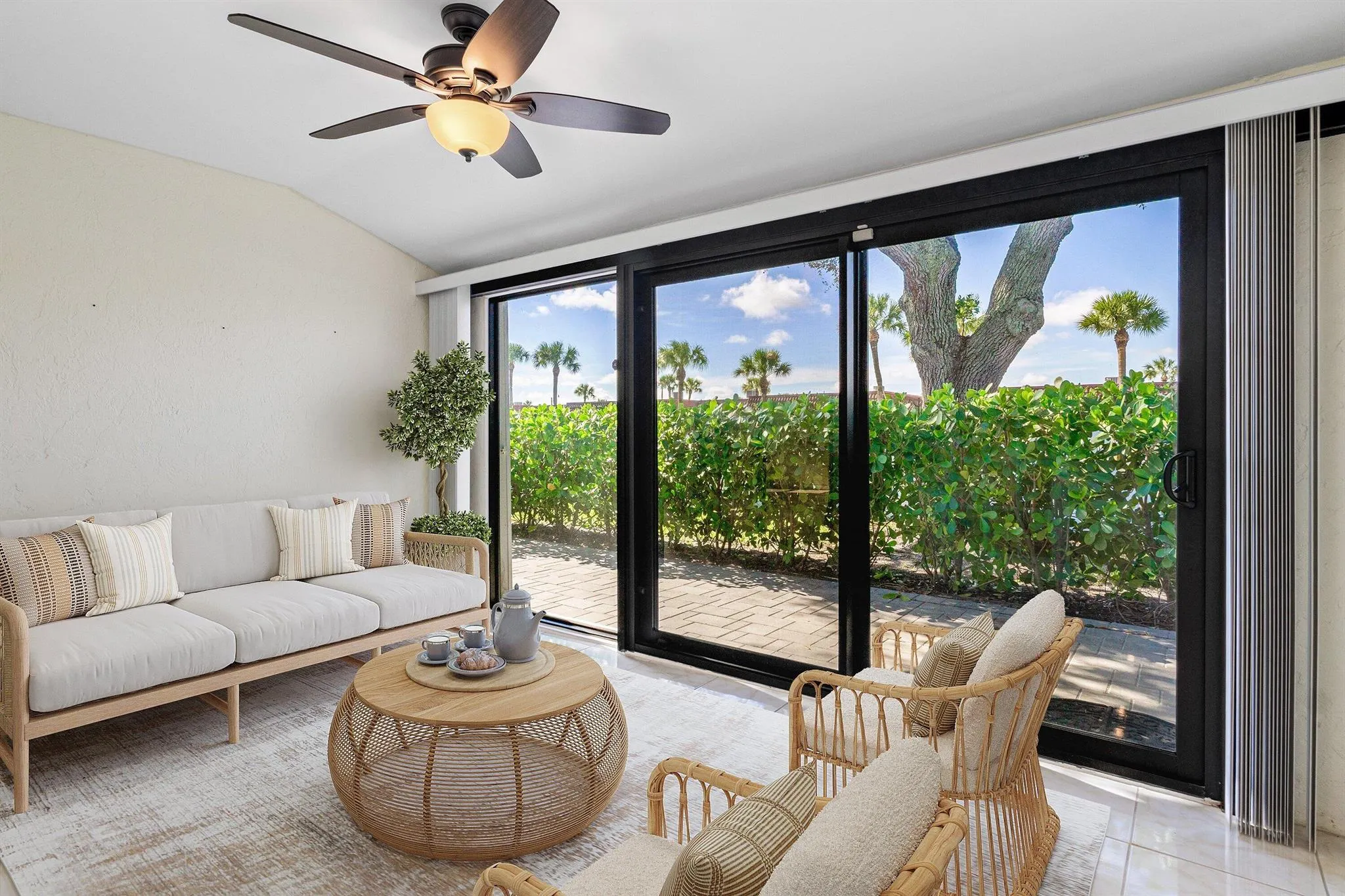 2640 Gately Drive W, #401