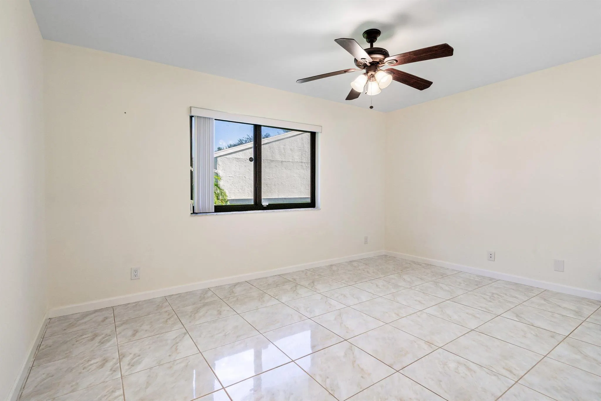 2640 Gately Drive W, #401