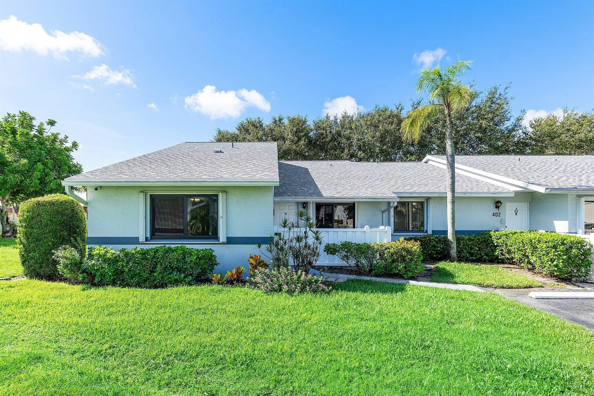 2640 Gately Drive W, #401