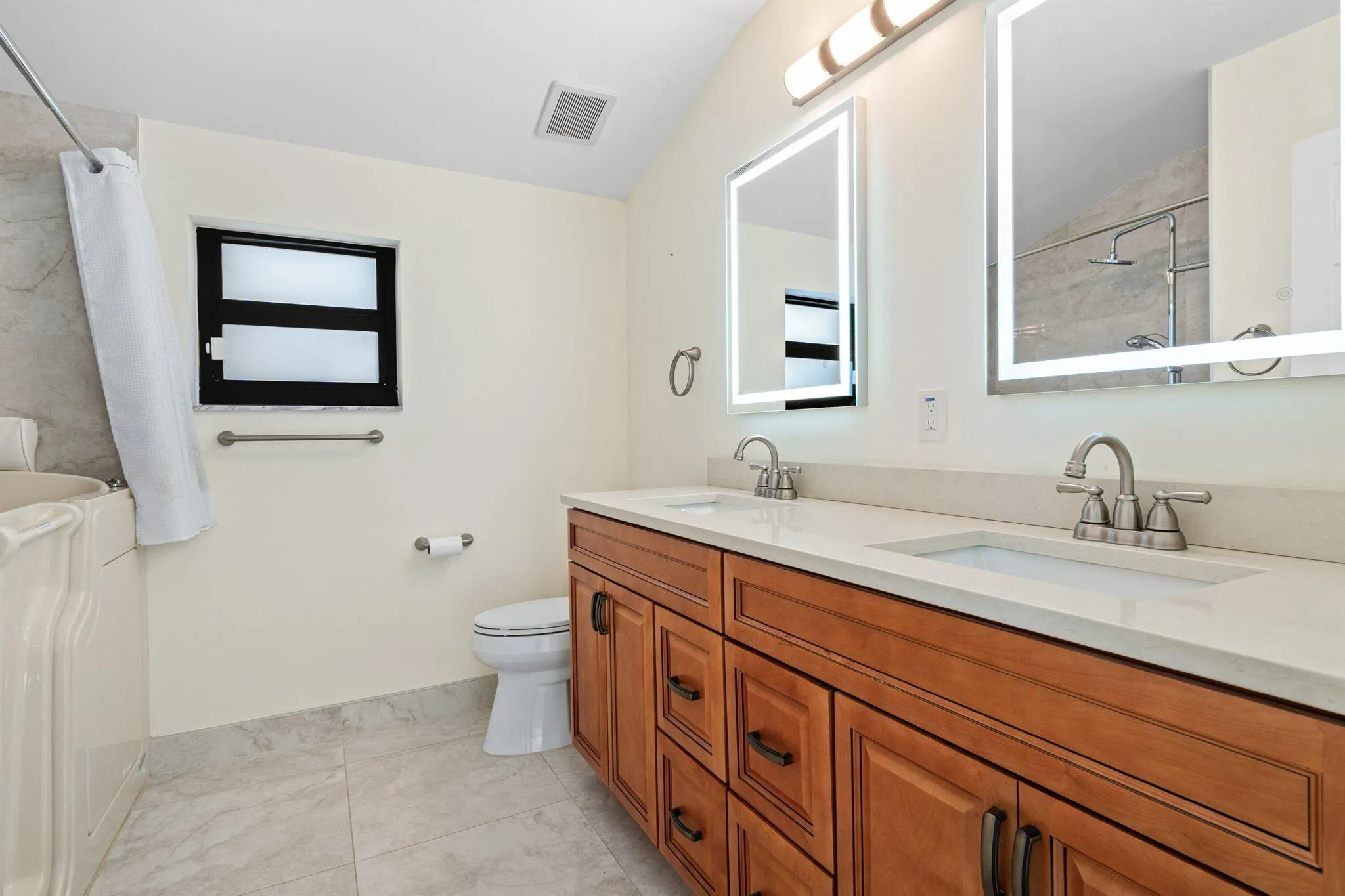 2640 Gately Drive W, #401