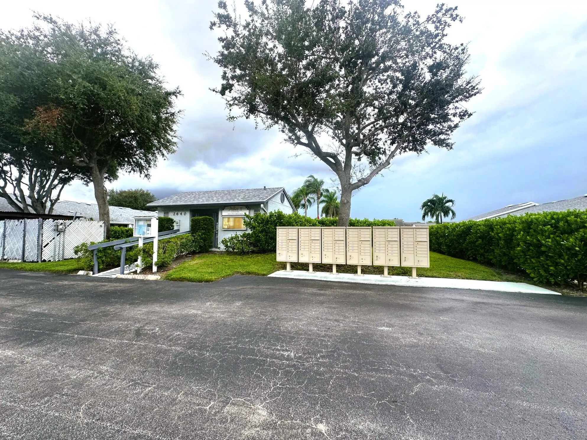 2640 Gately Drive W, #401