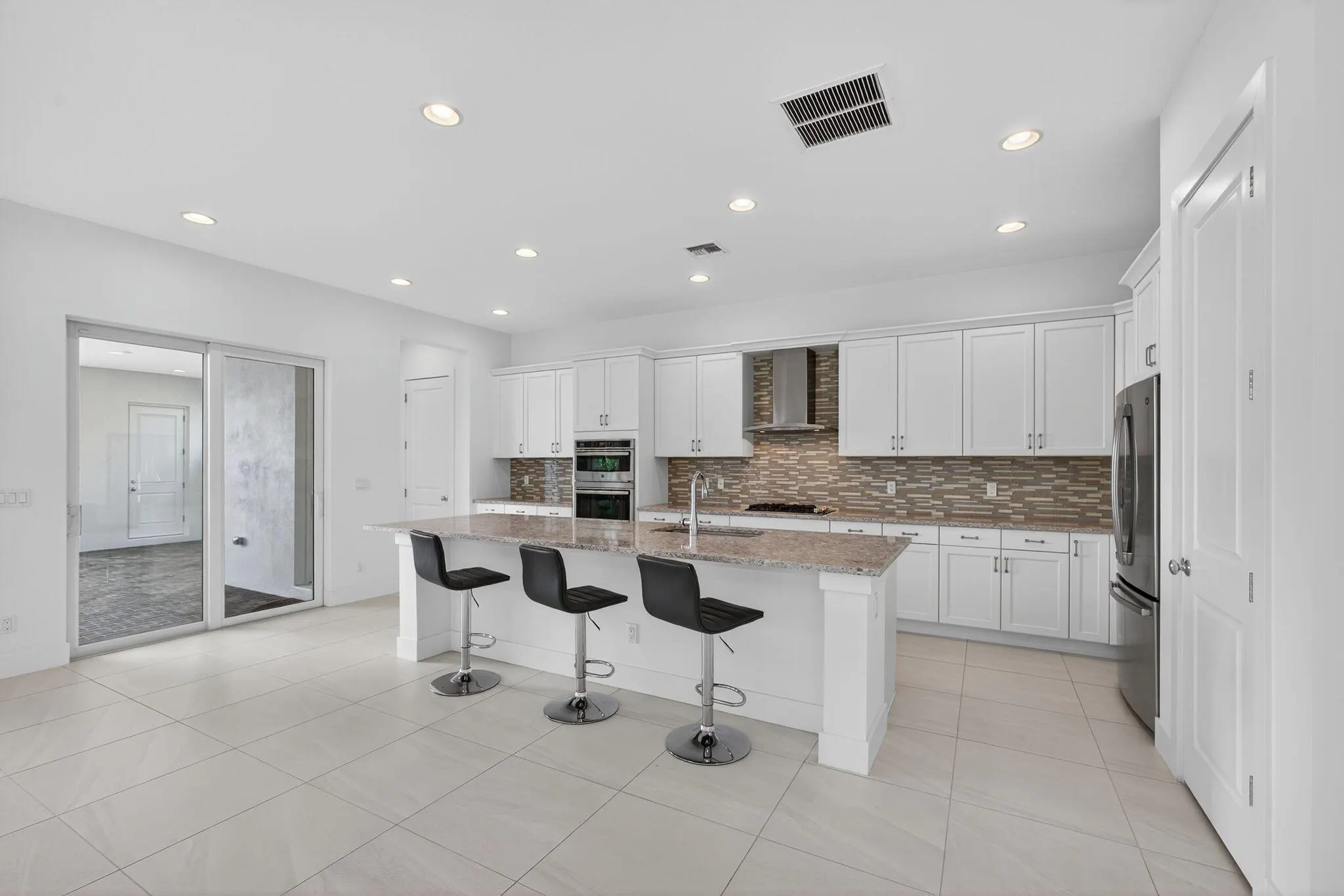 7053 Edison Place