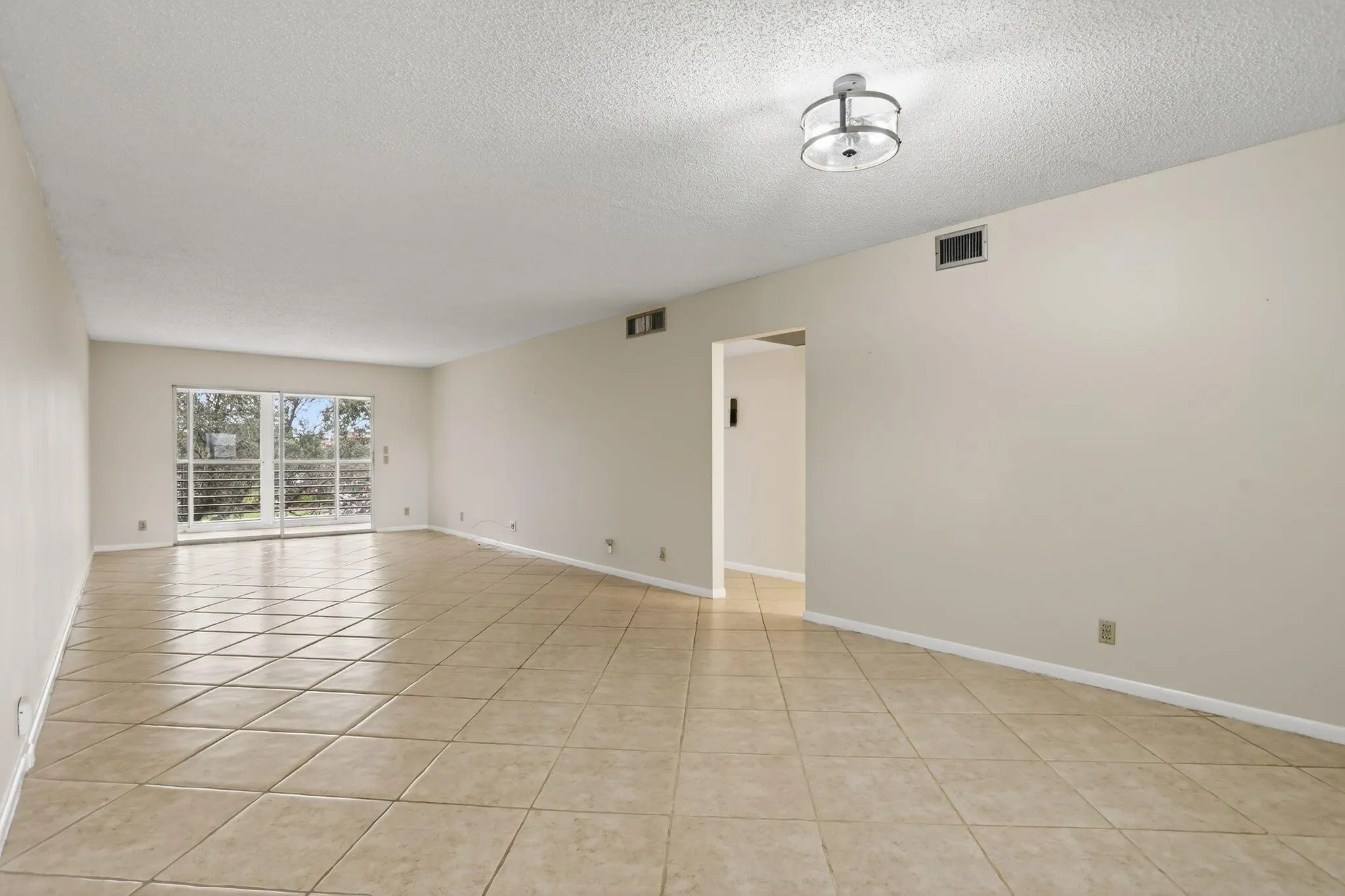 2006 Granada Drive, #O3