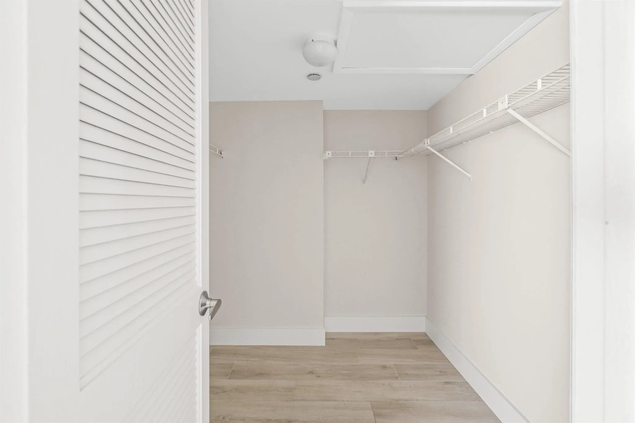 343 Oak Harbour Drive, #343