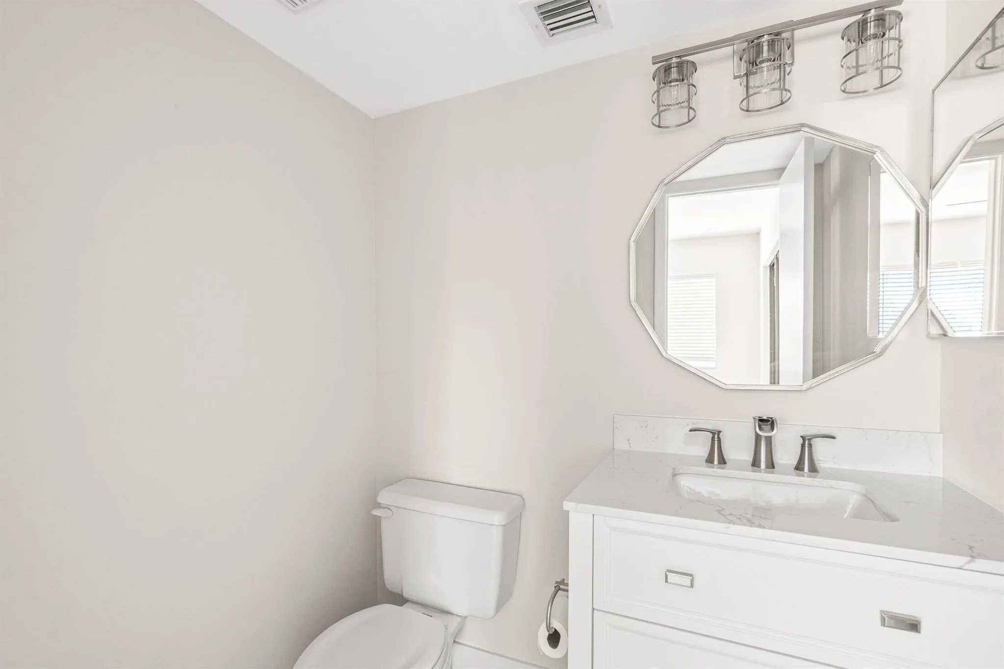 343 Oak Harbour Drive, #343