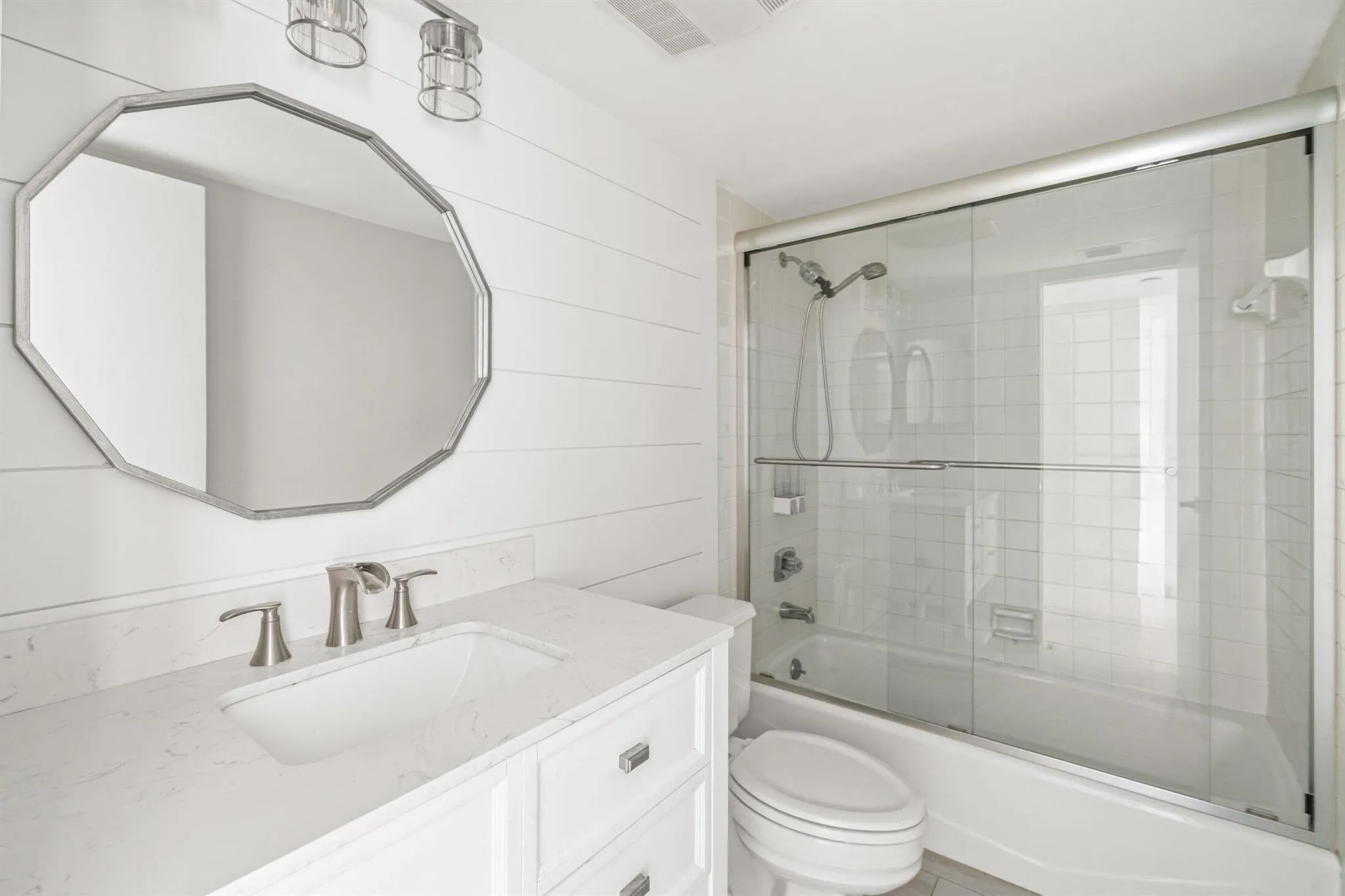 343 Oak Harbour Drive, #343