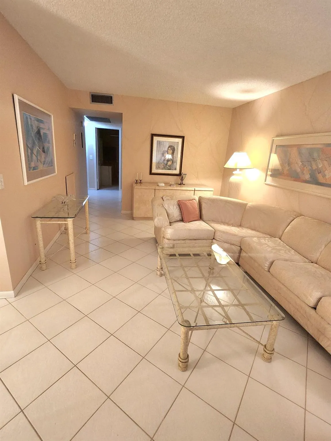 4053 Wolverton C, #C