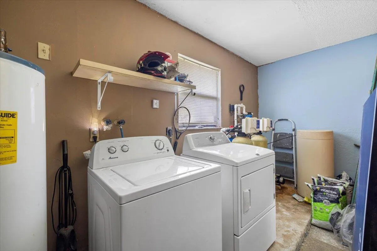 7409 Penny Lane