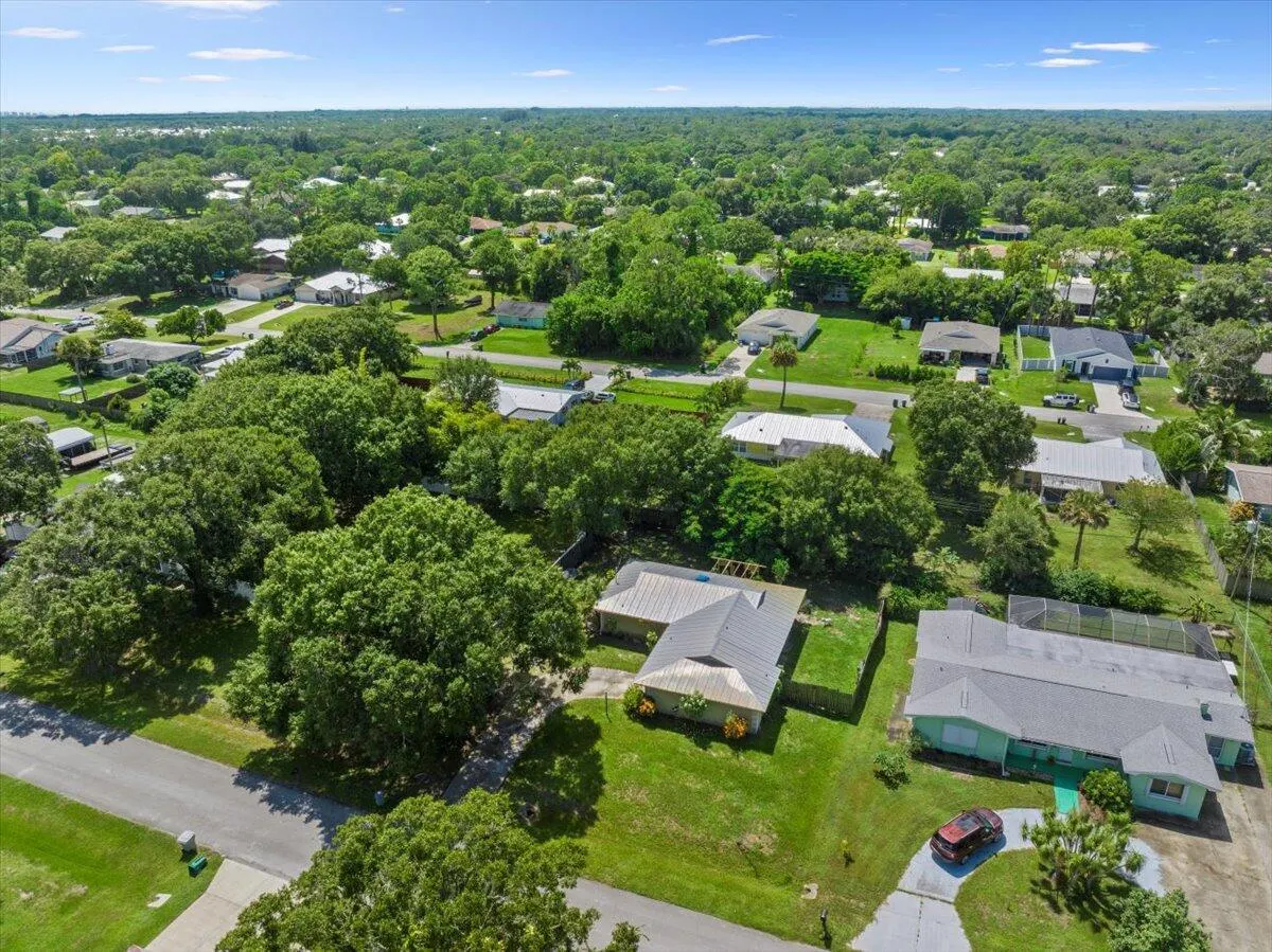 7409 Penny Lane