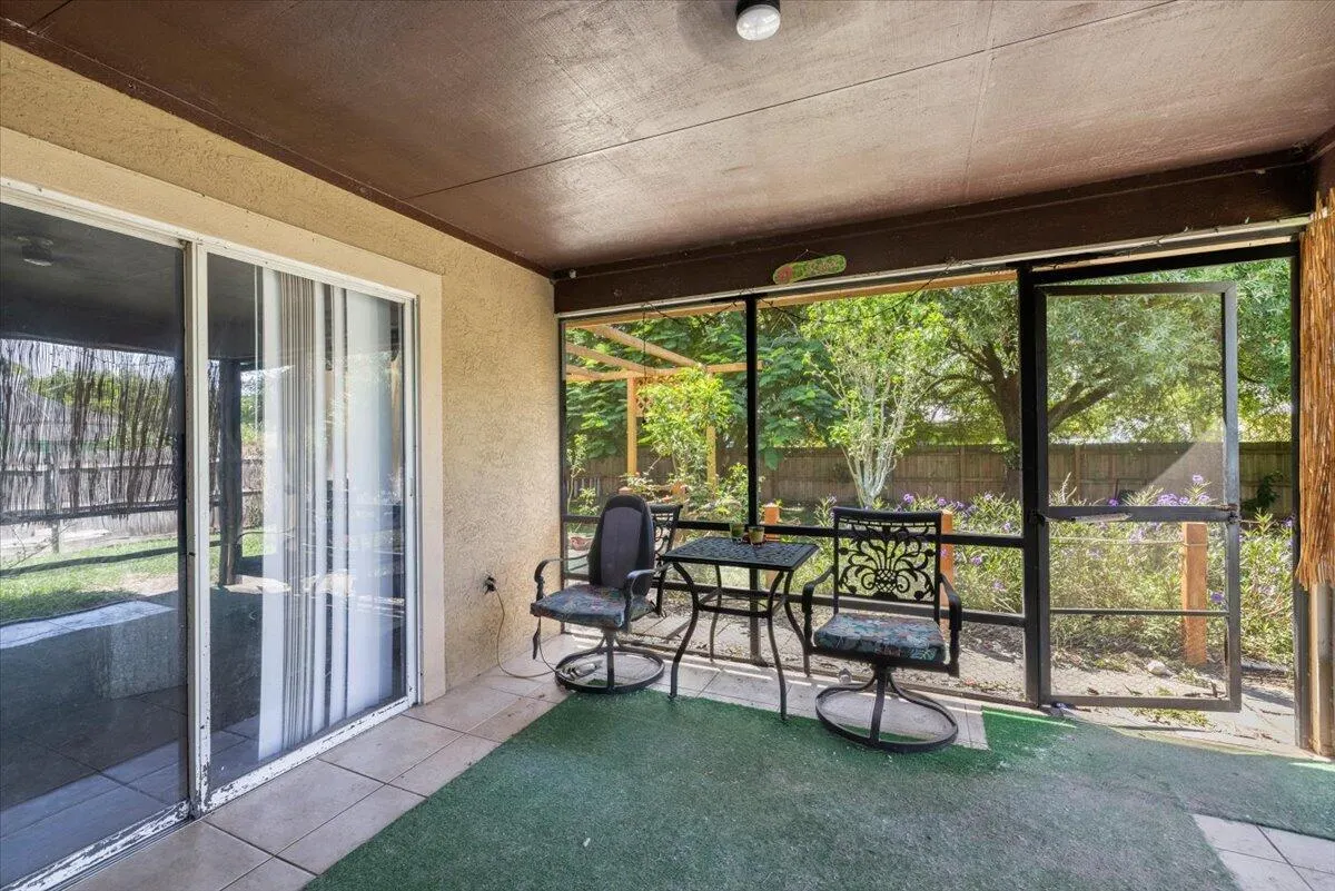 7409 Penny Lane