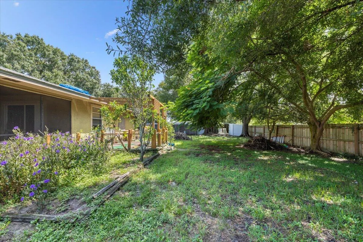 7409 Penny Lane