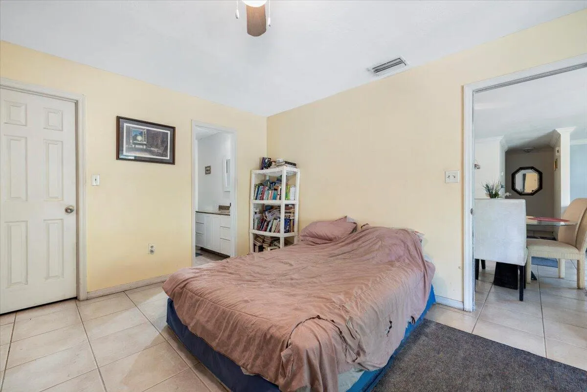 7409 Penny Lane