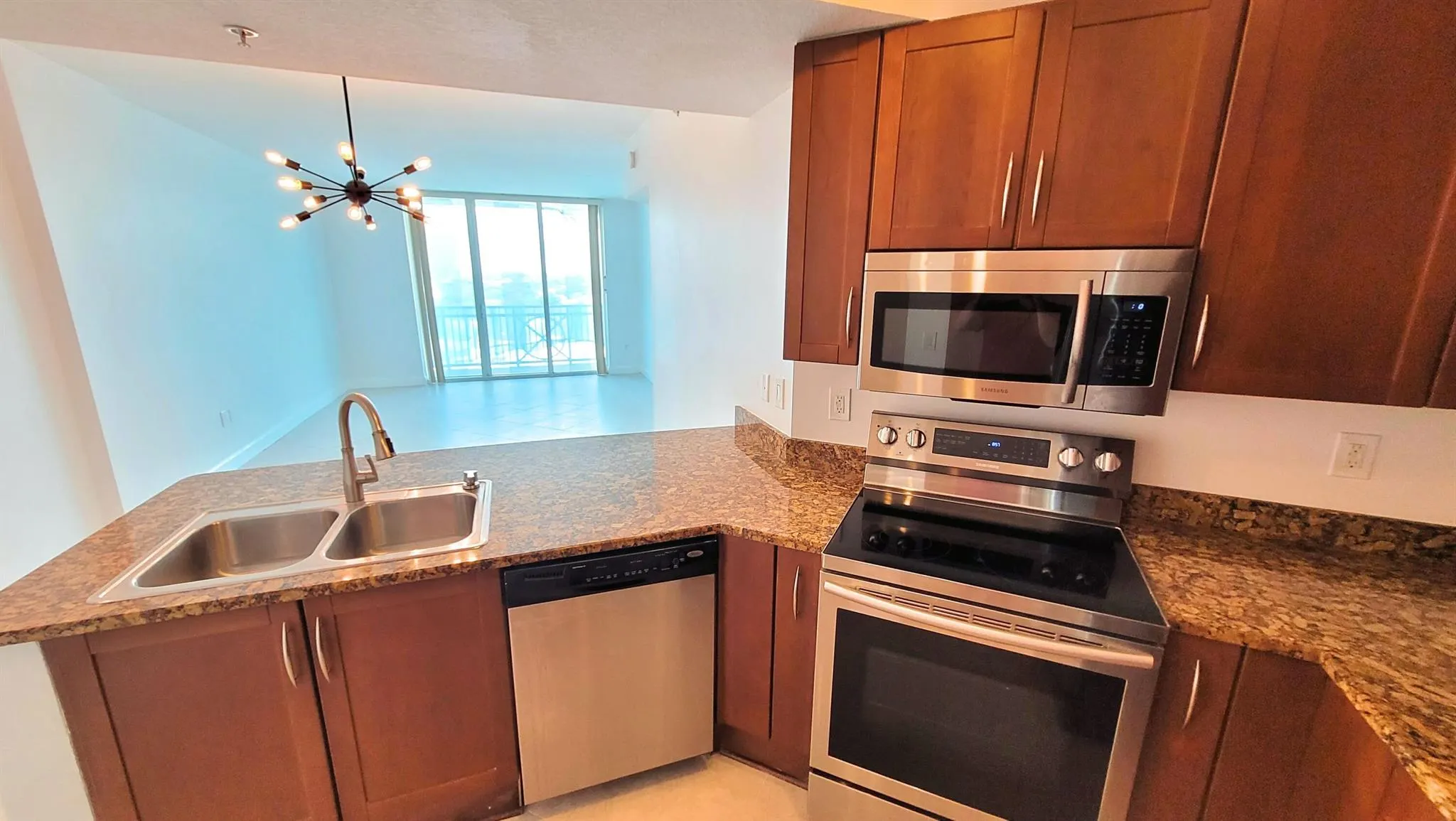 450 N Federal Highway, #1101