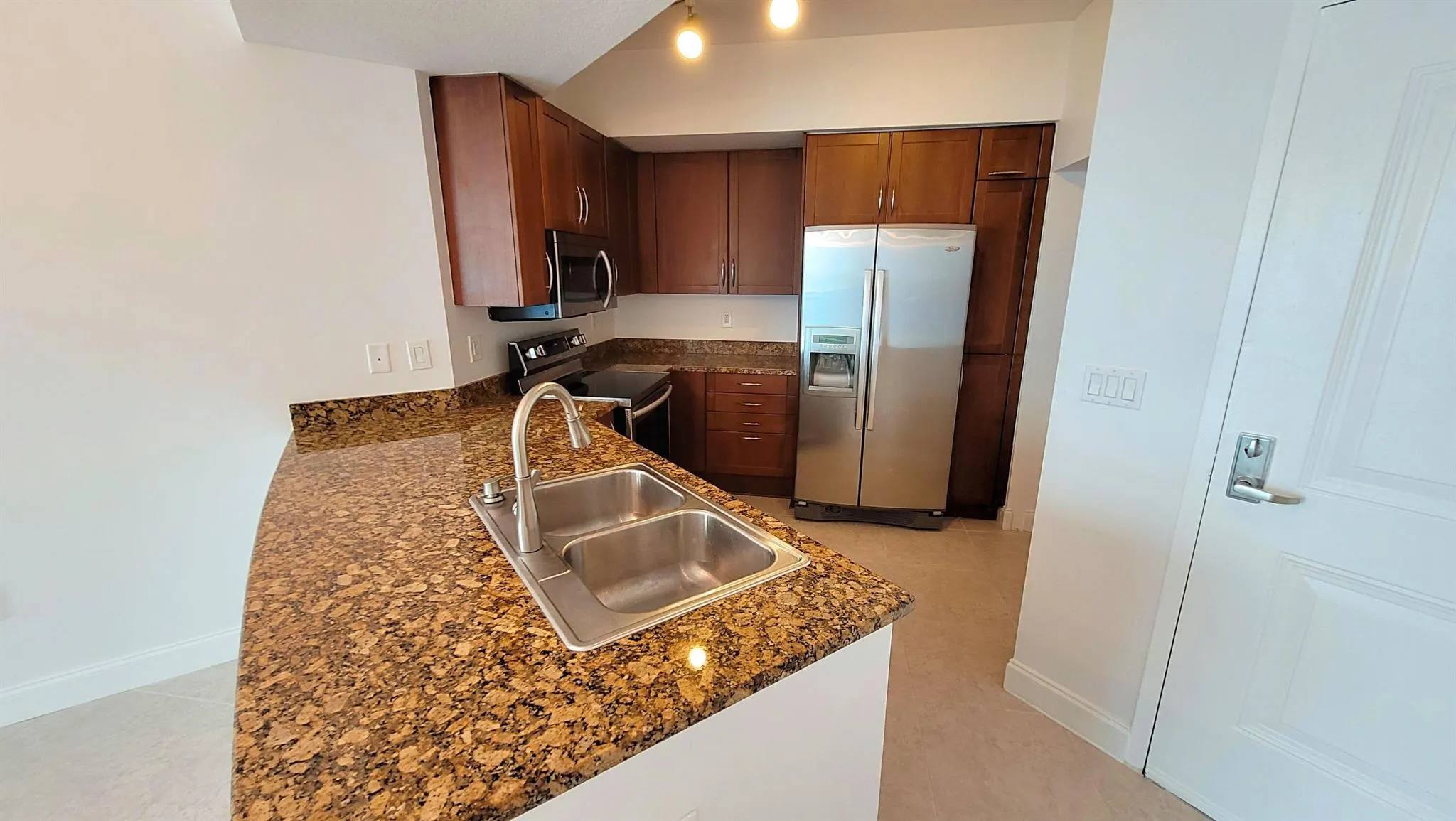 450 N Federal Highway, #1101