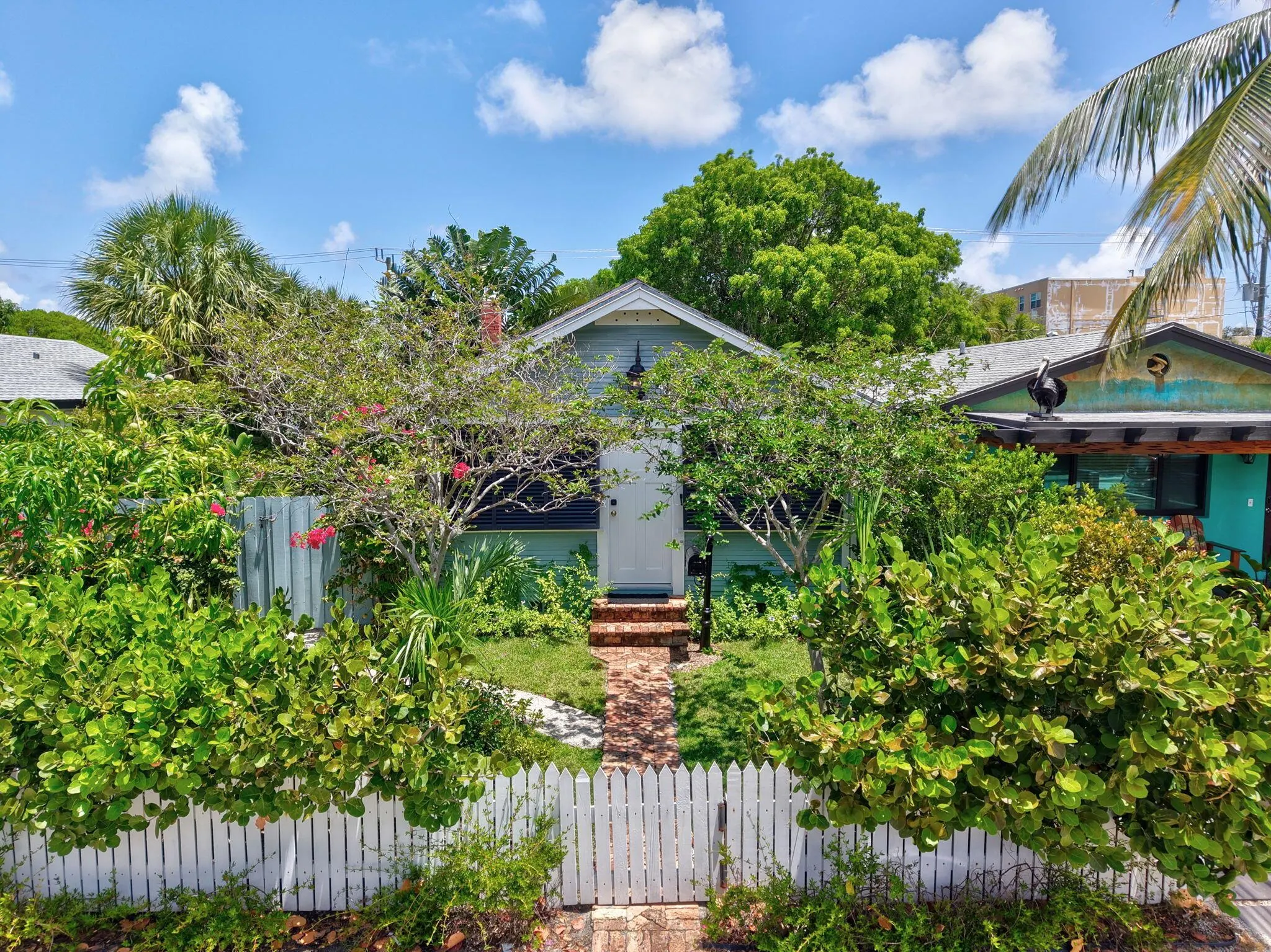 220 S L Street, #1