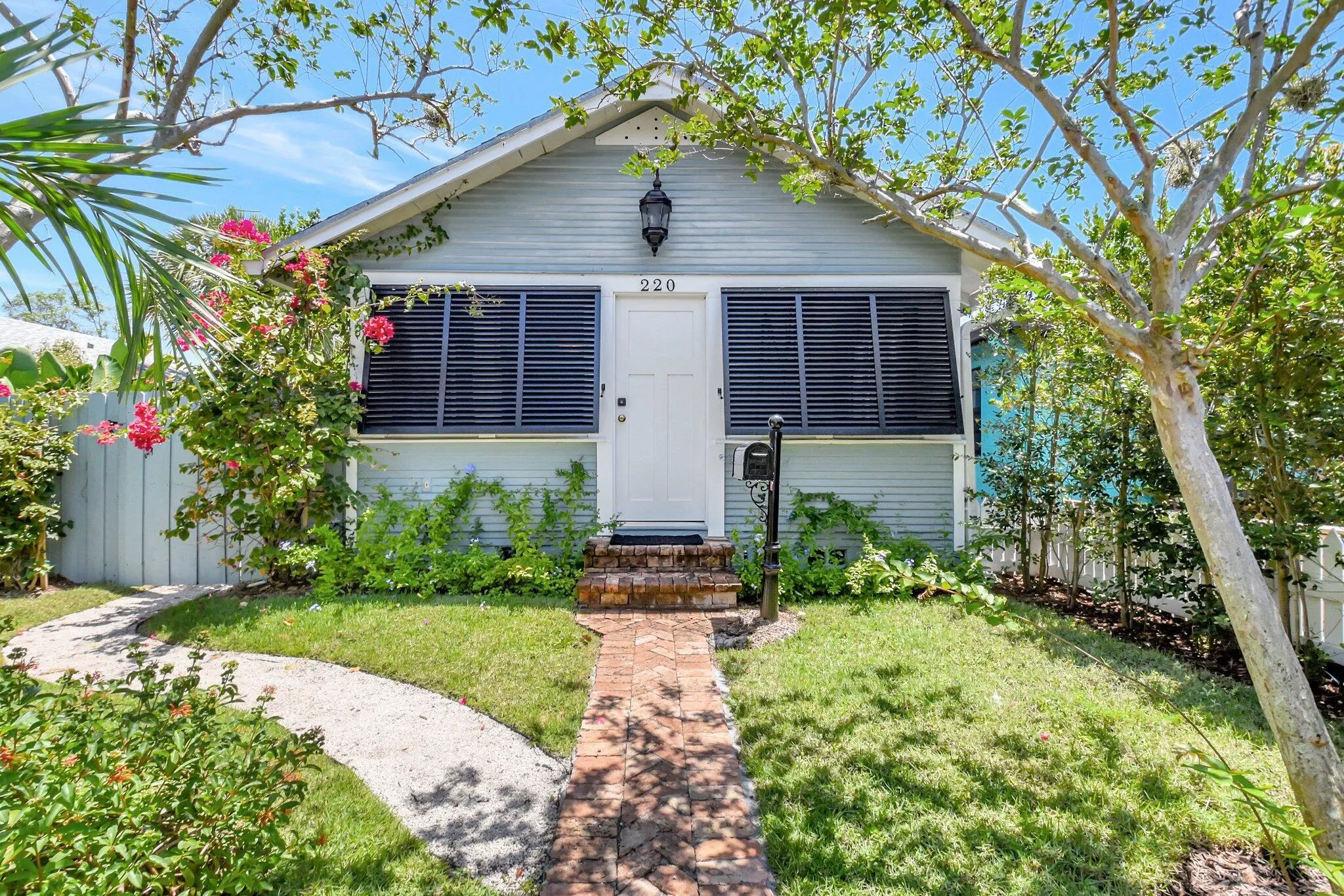 220 S L Street, #1